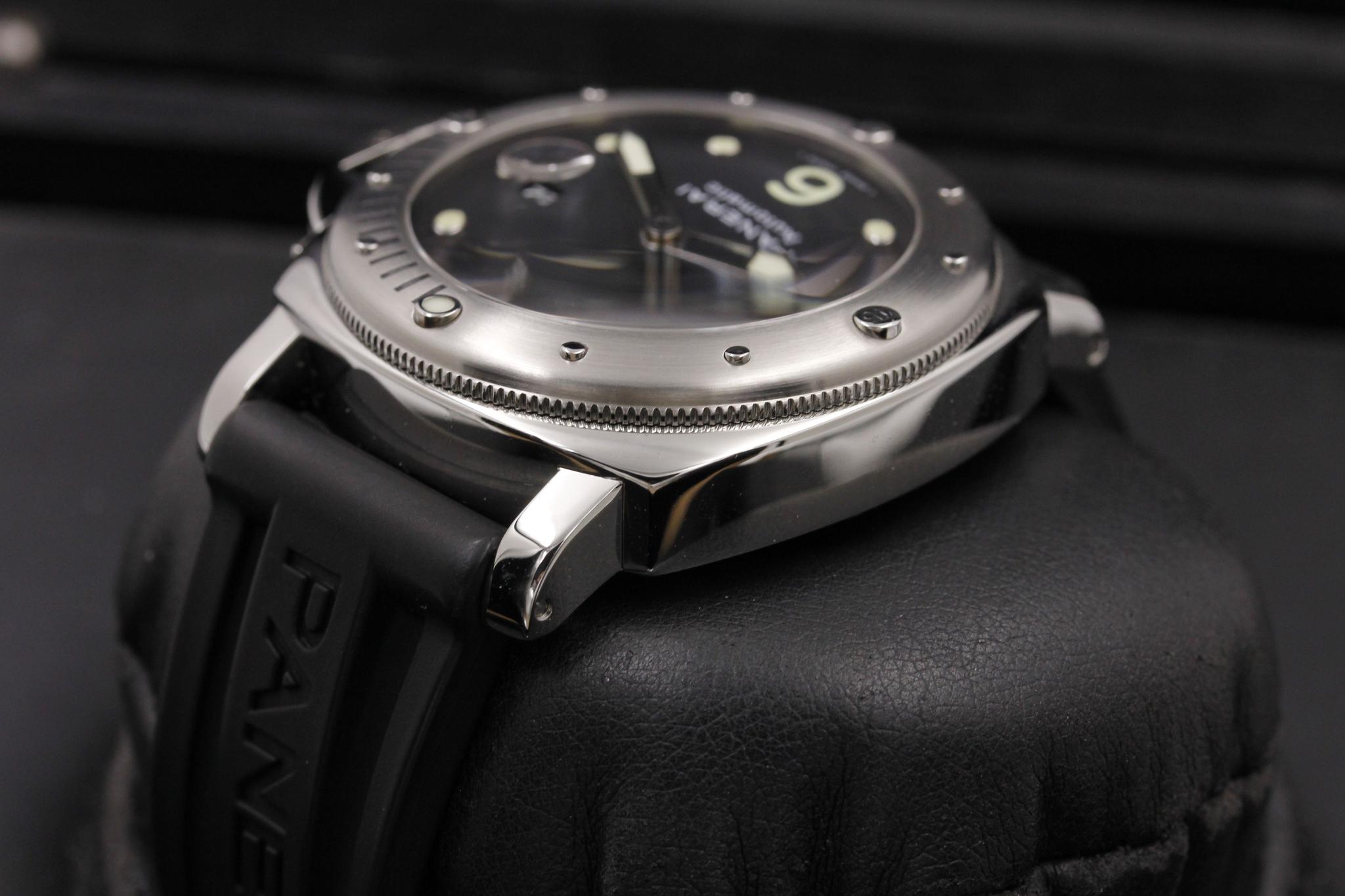 Watch Image 5
