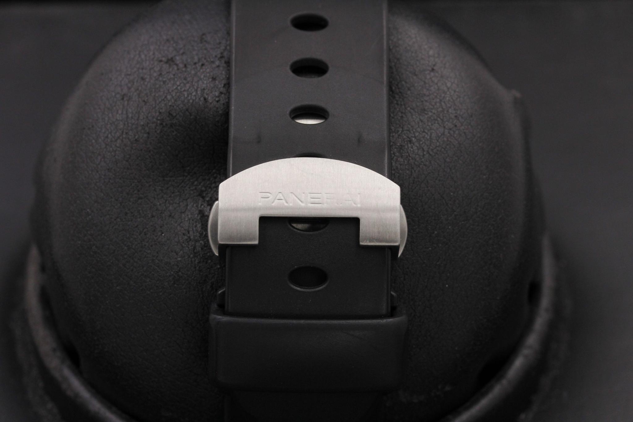 Watch Image 8