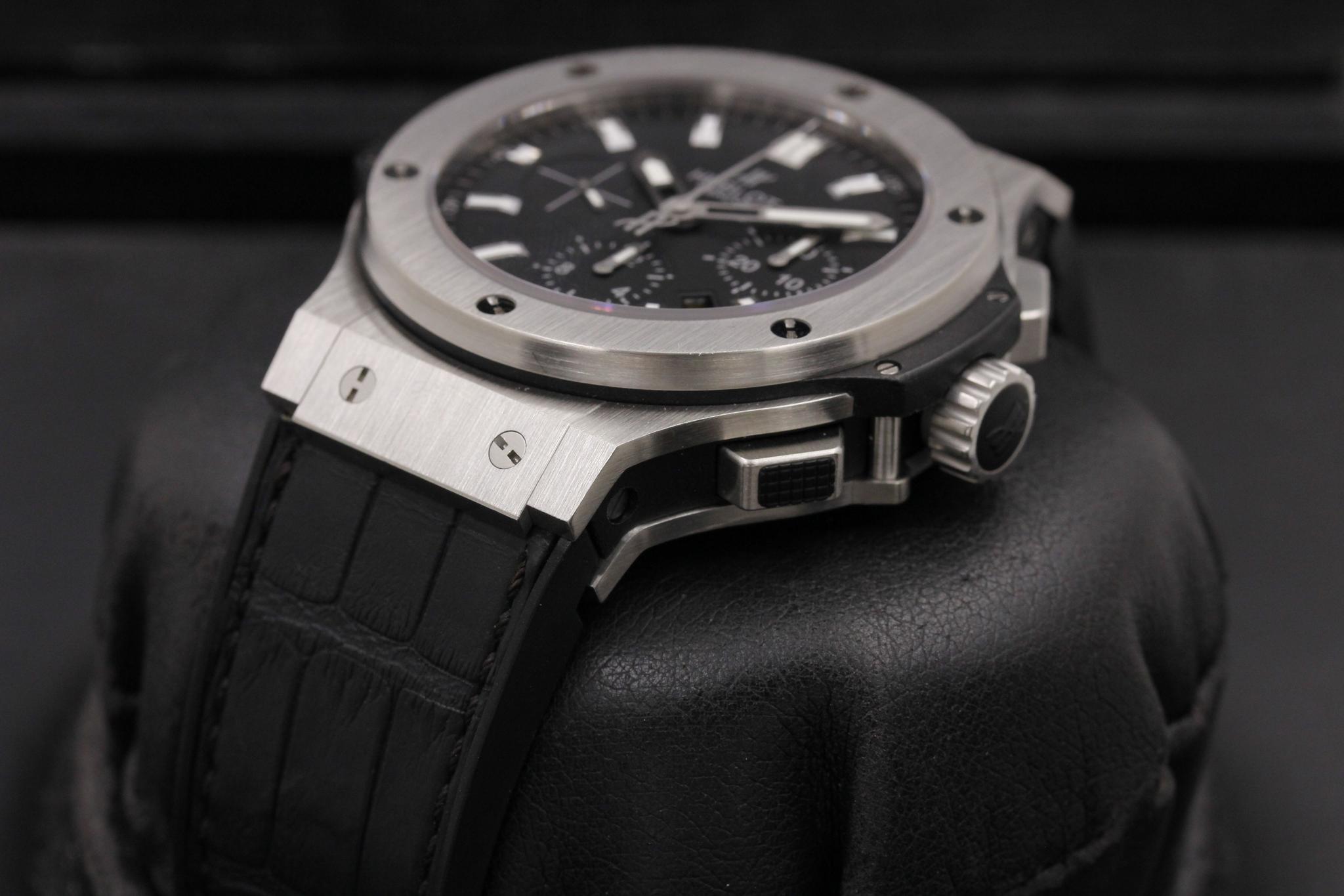 Watch Image 2