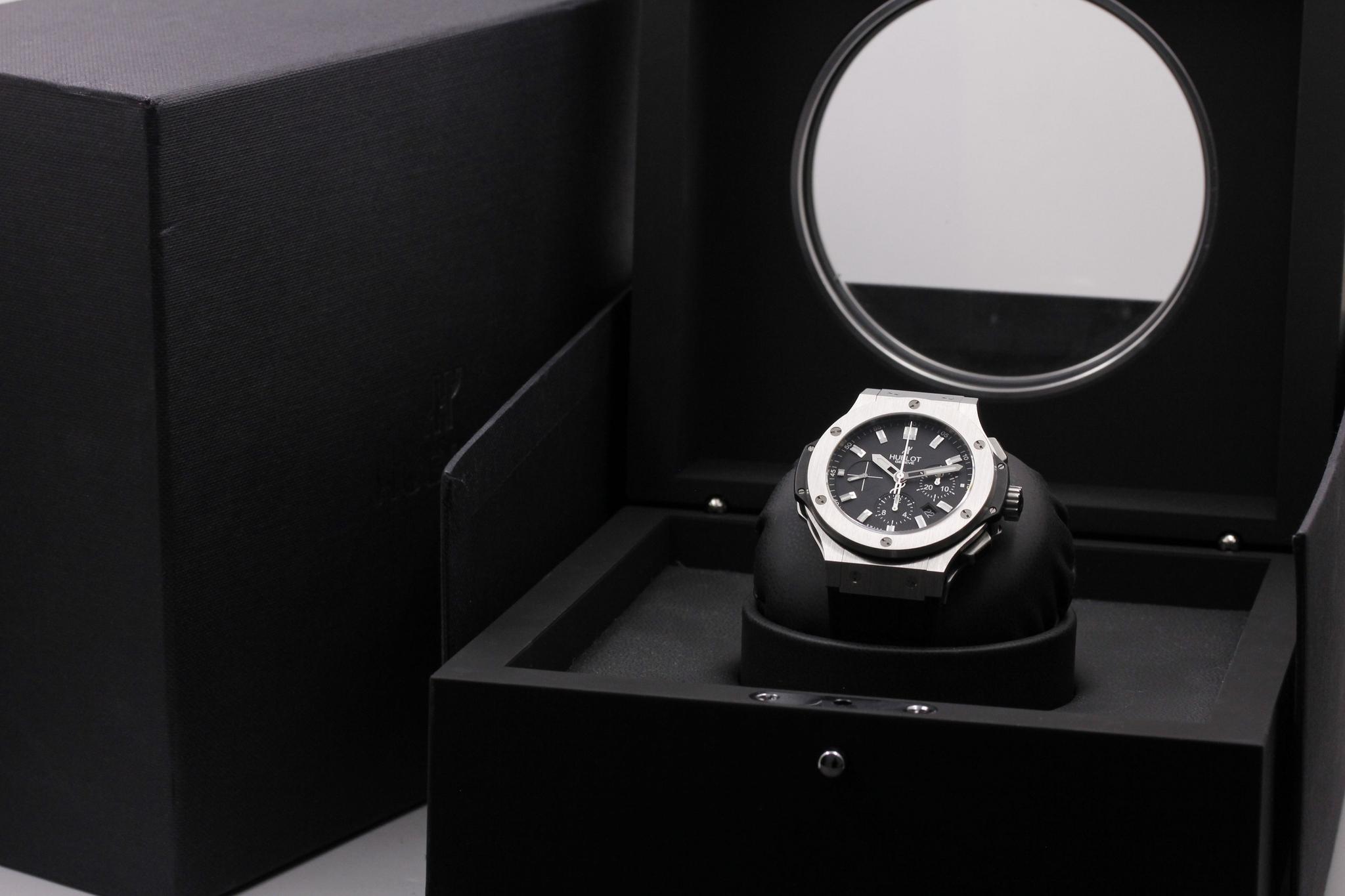 Watch Image 11