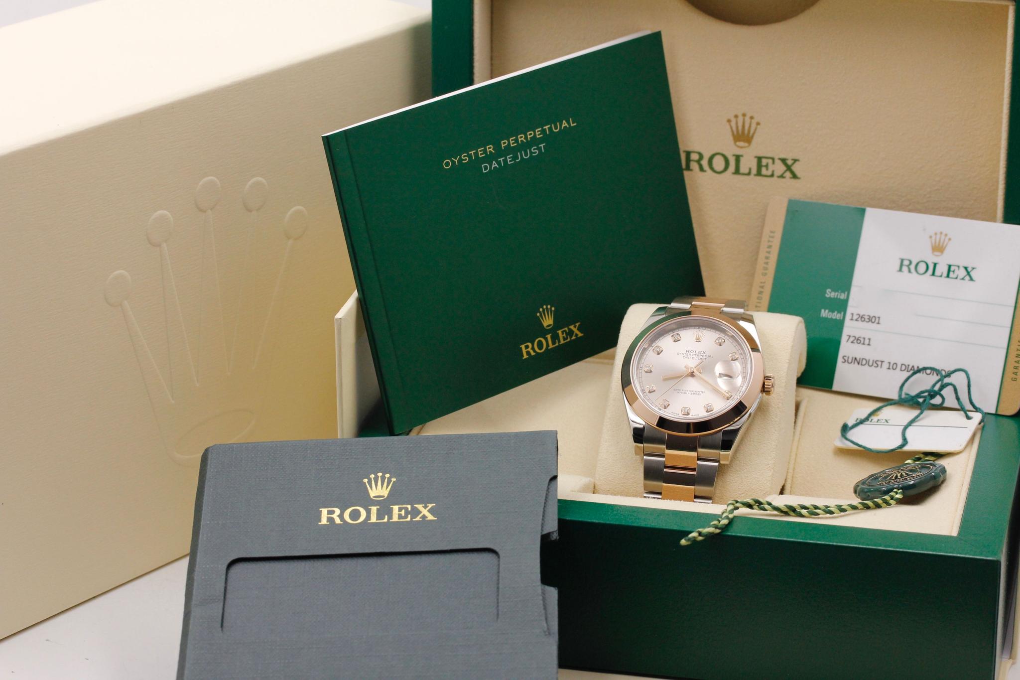 Watch Image 11