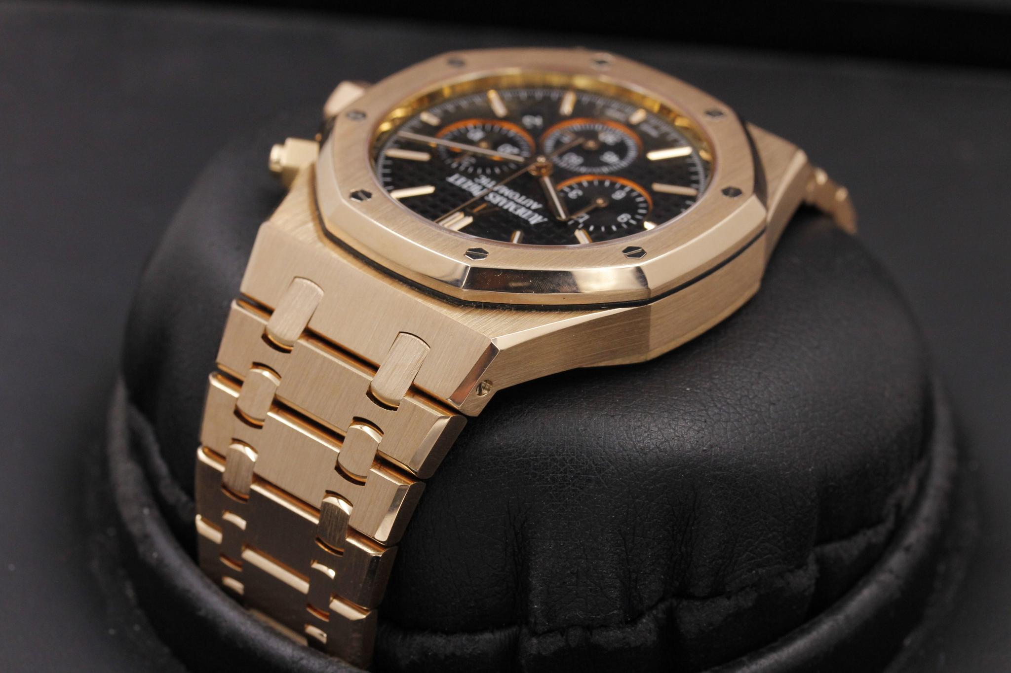 Watch Image 5