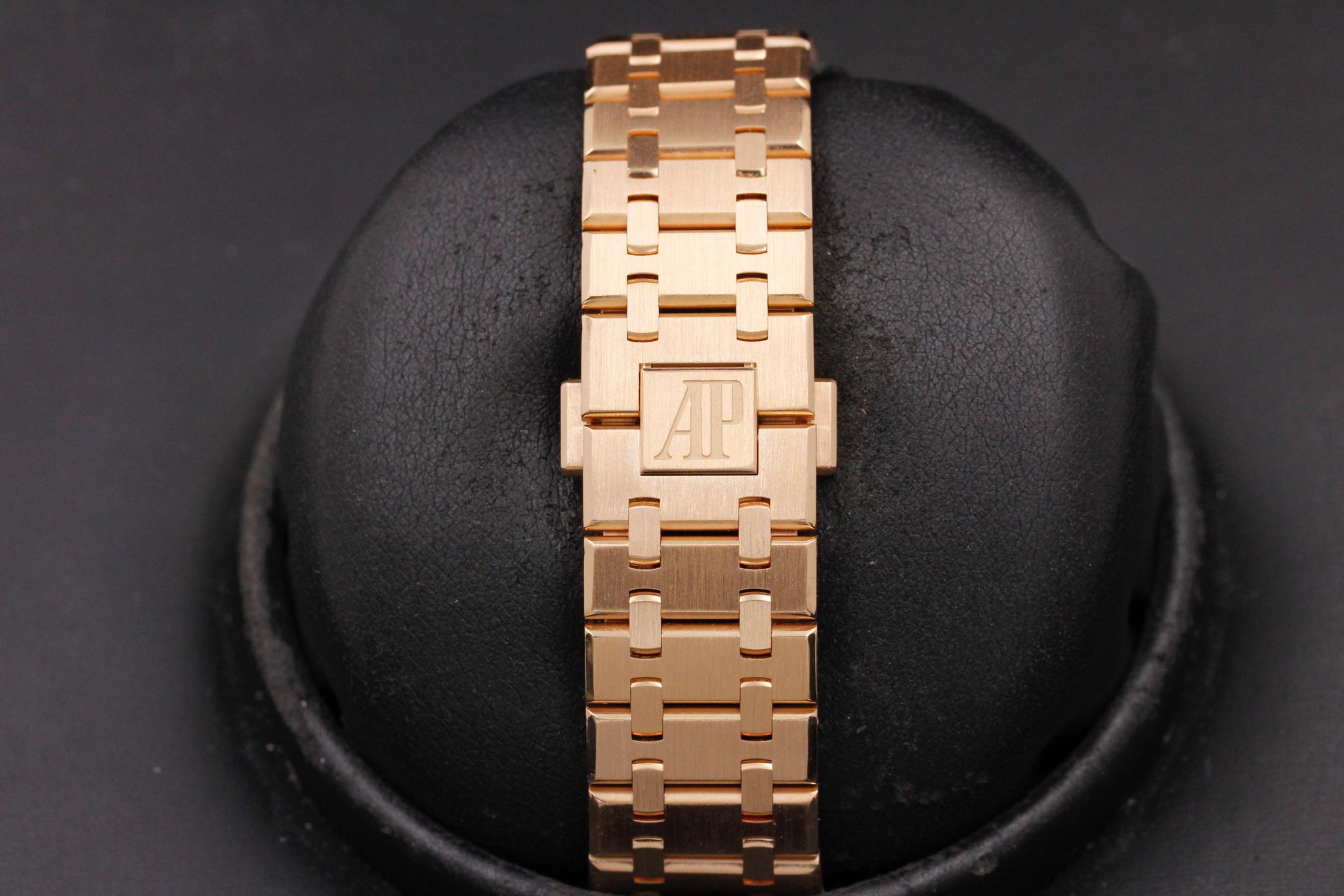 Watch Image 8