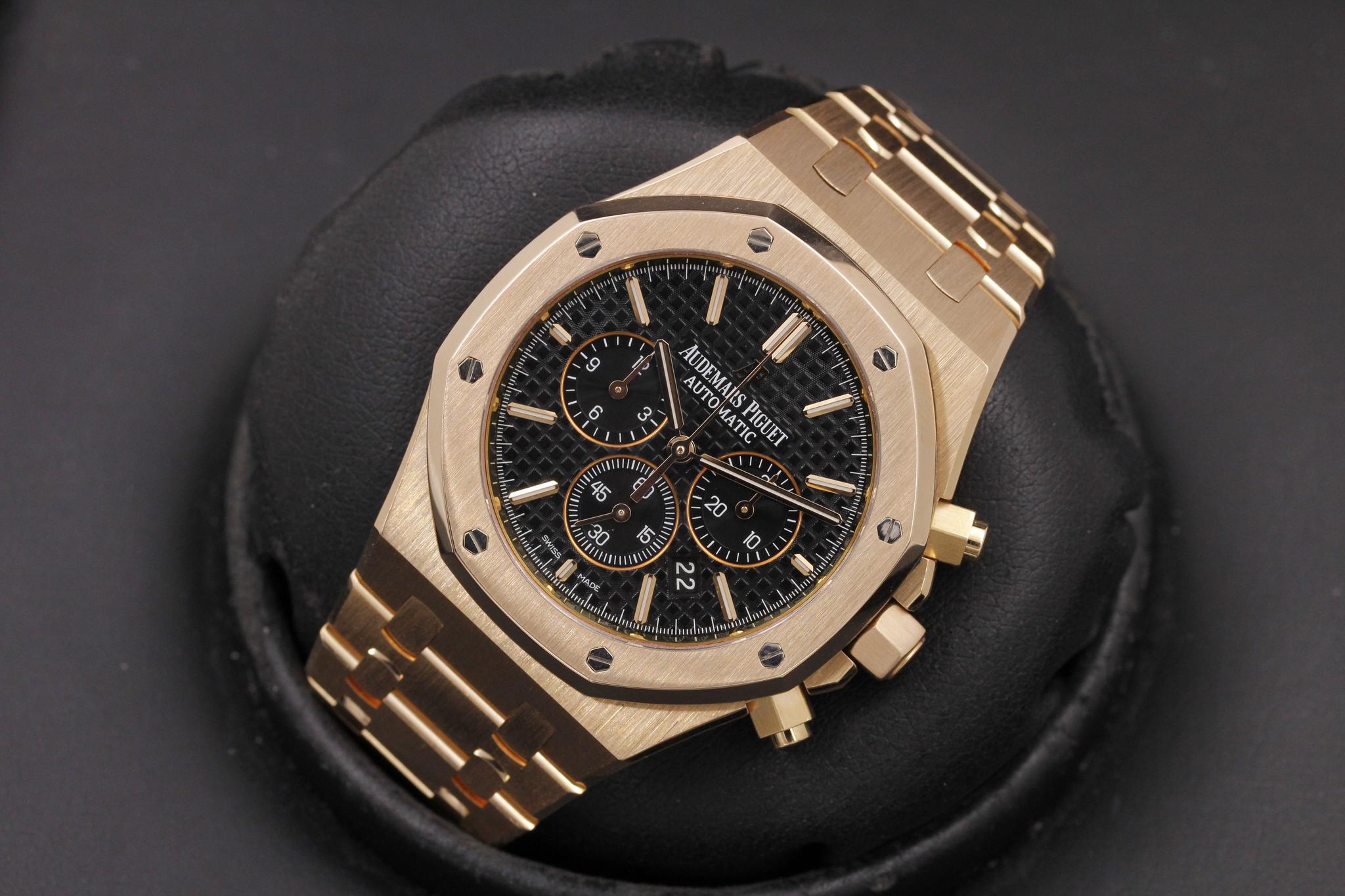 Watch Image 9
