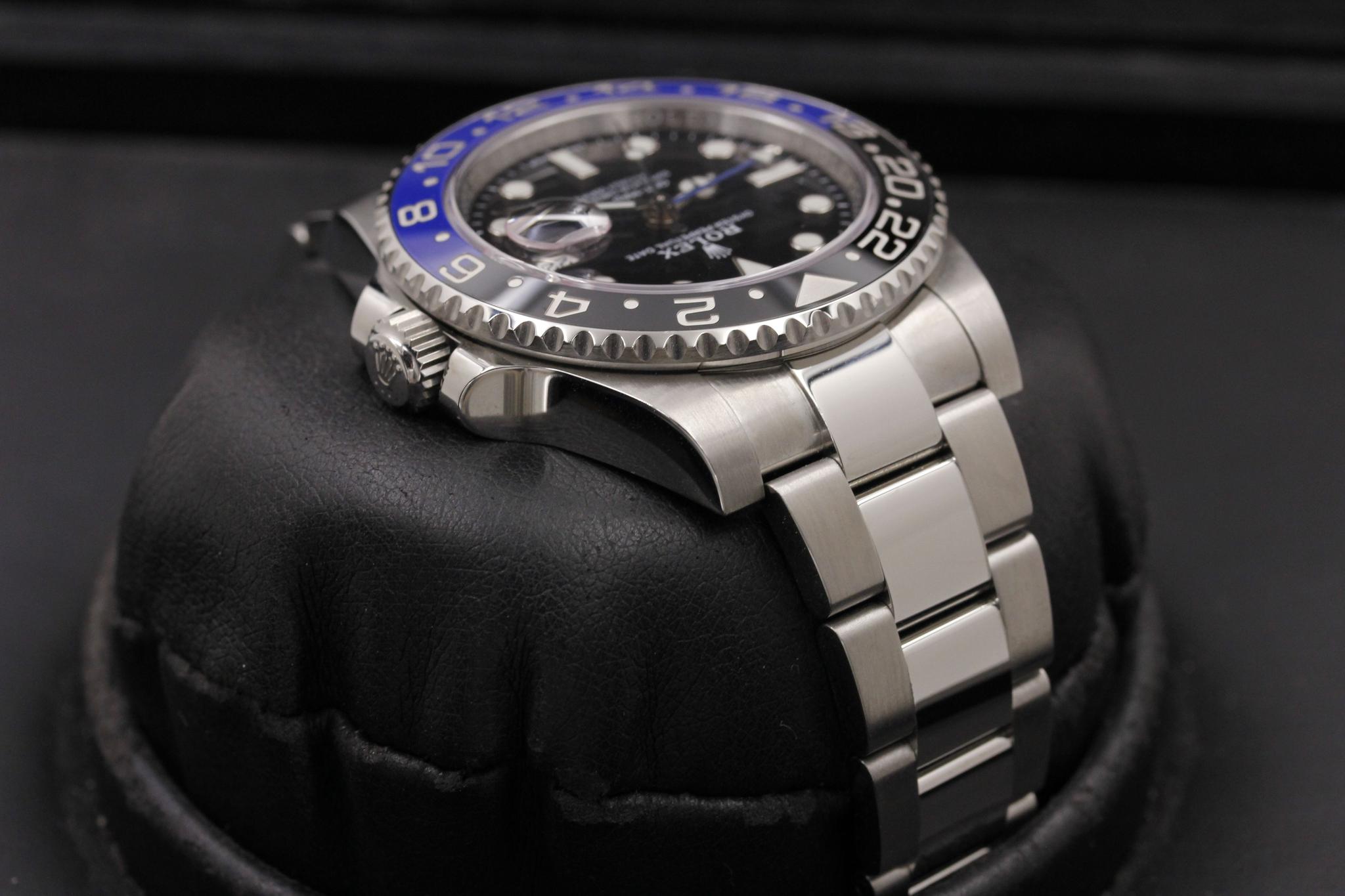 Watch Image 4
