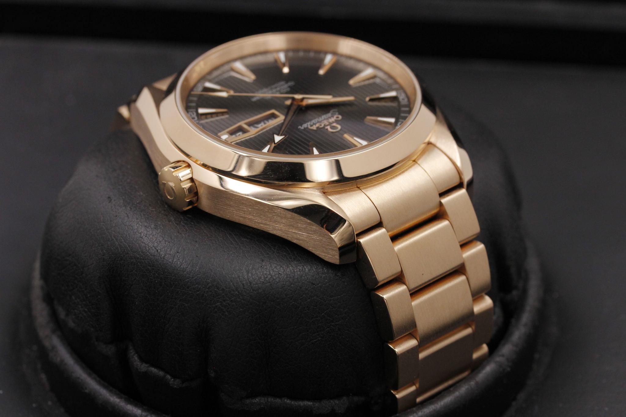 Watch Image 4