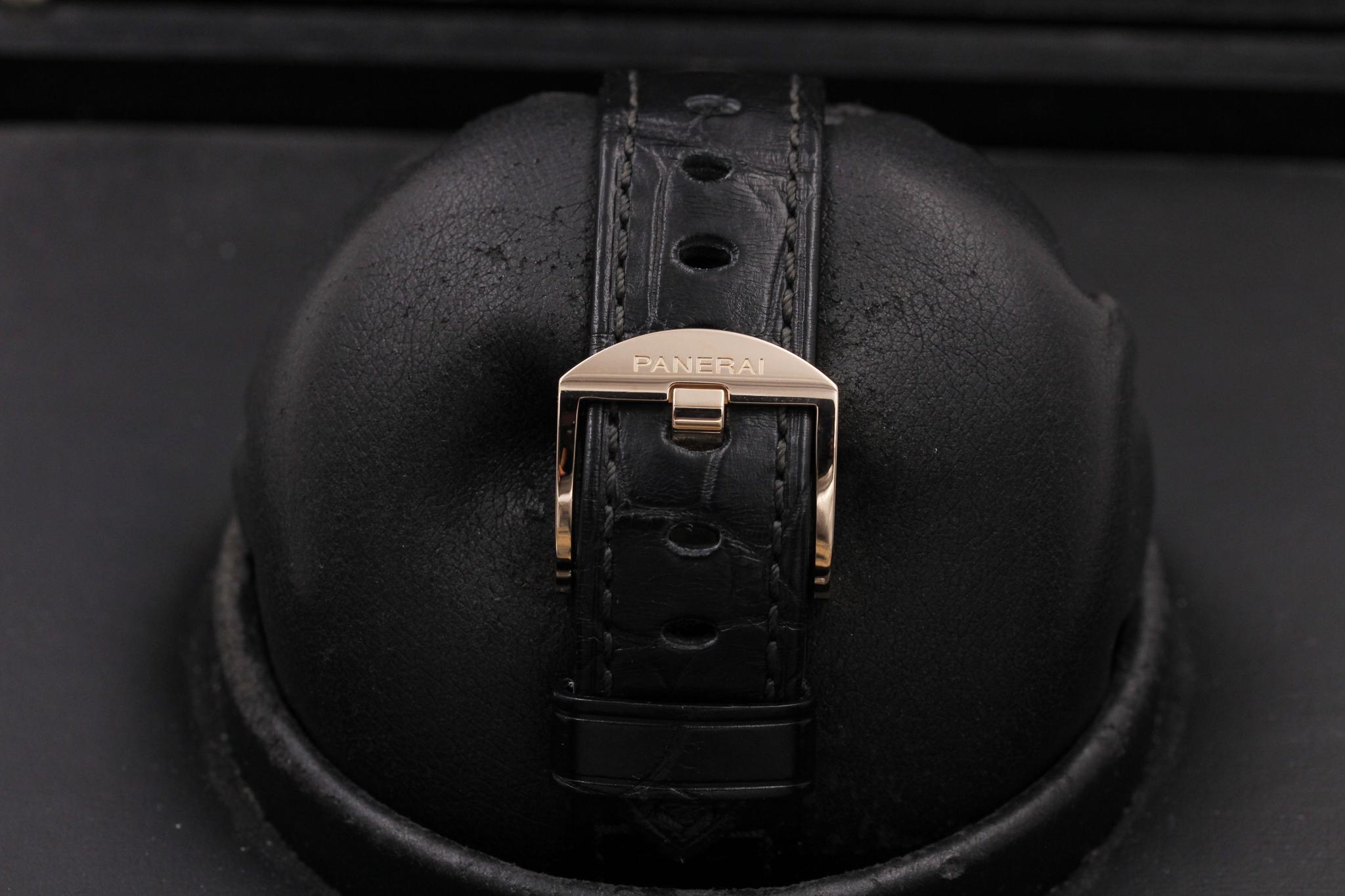Watch Image 8