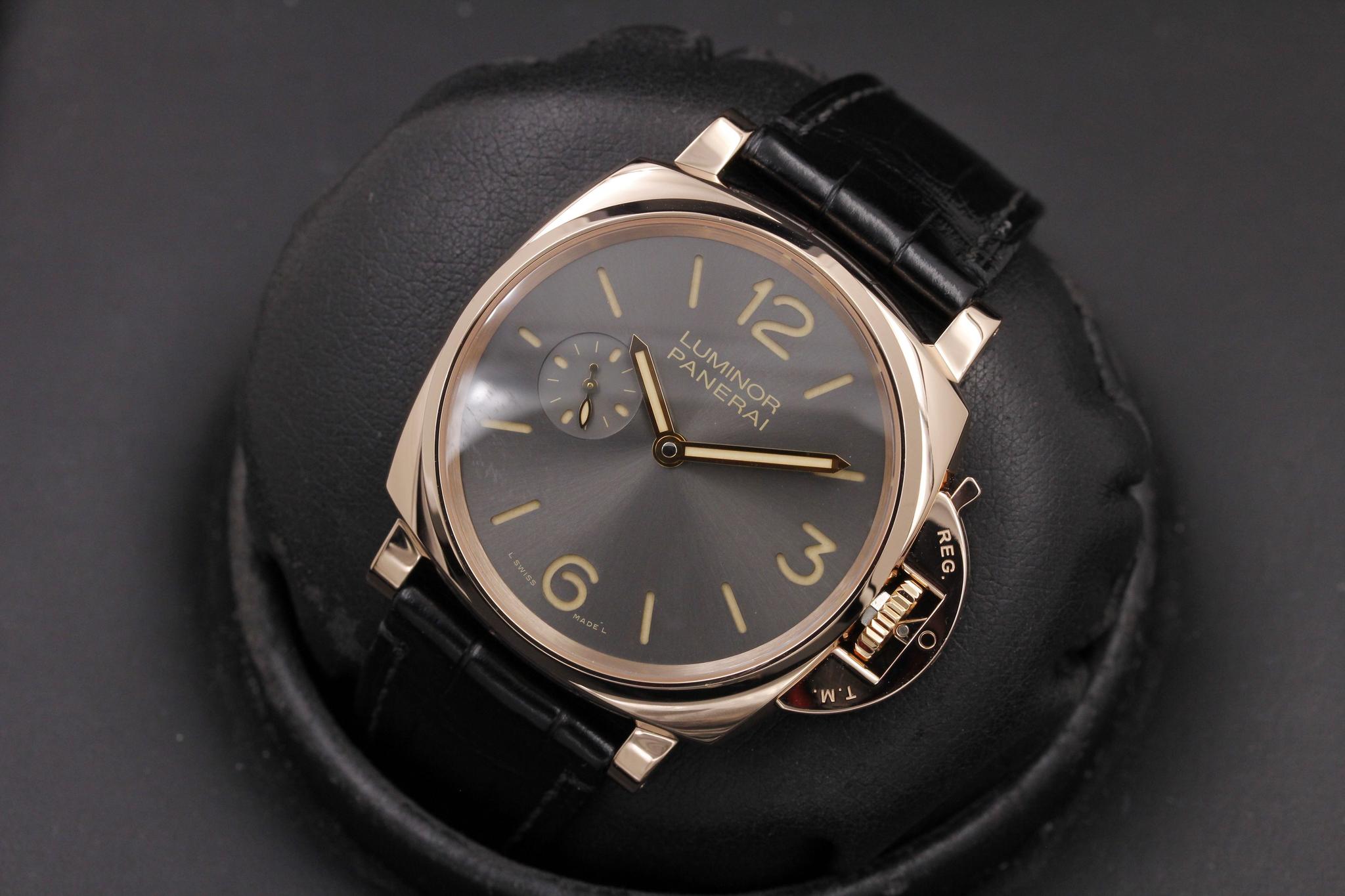 Watch Image 9