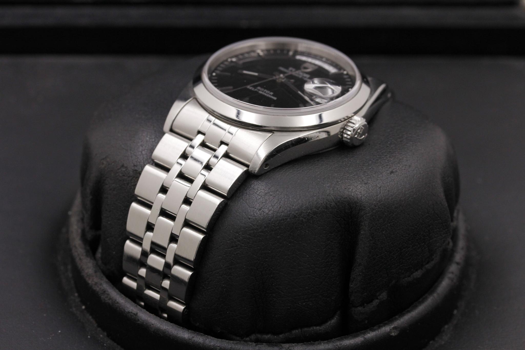 Watch Image 2