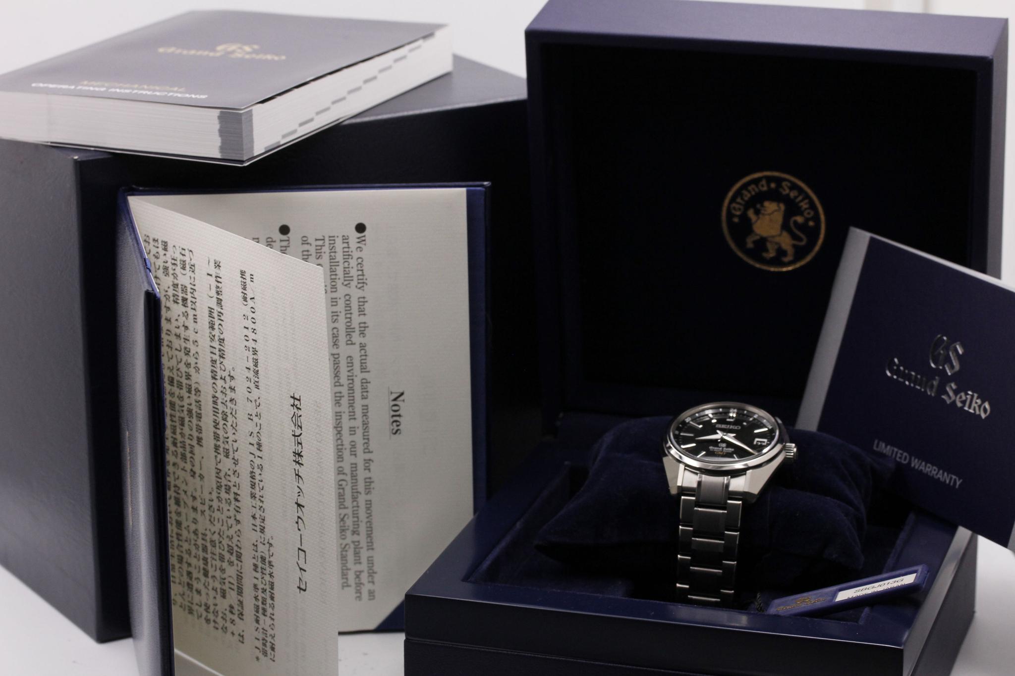 Watch Image 12
