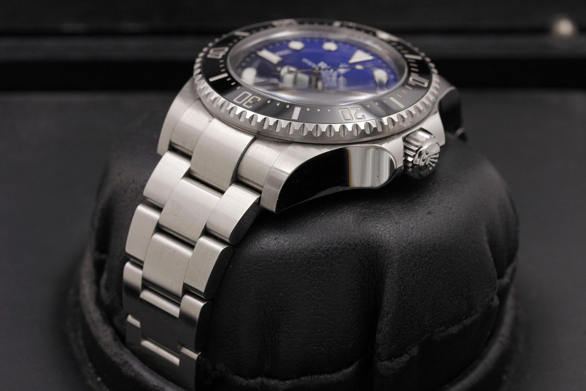 Watch Image 2