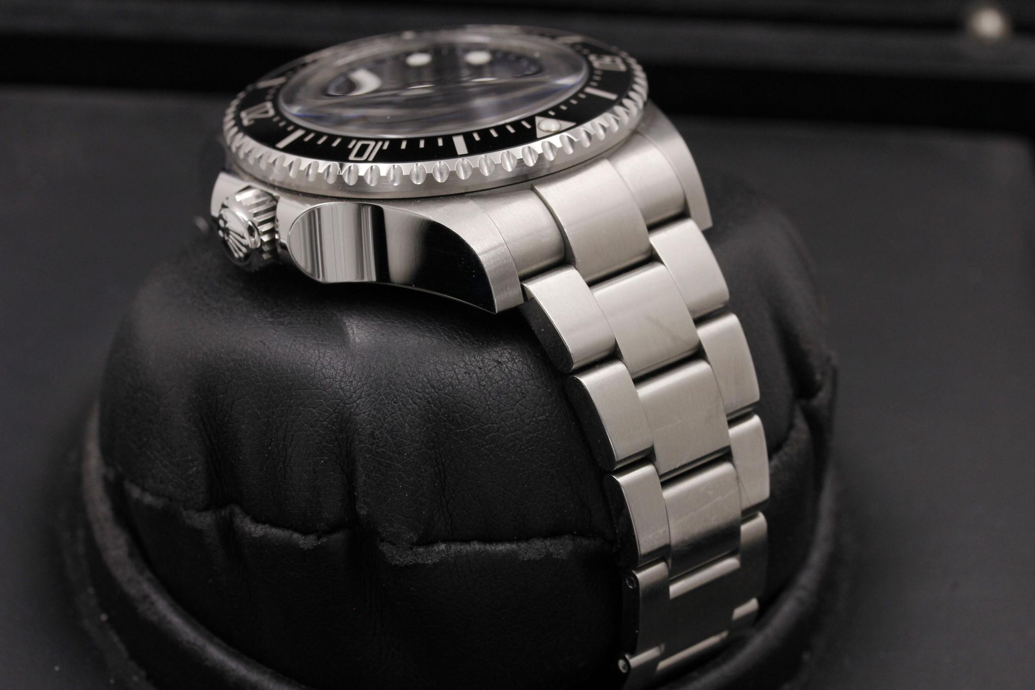 Watch Image 4
