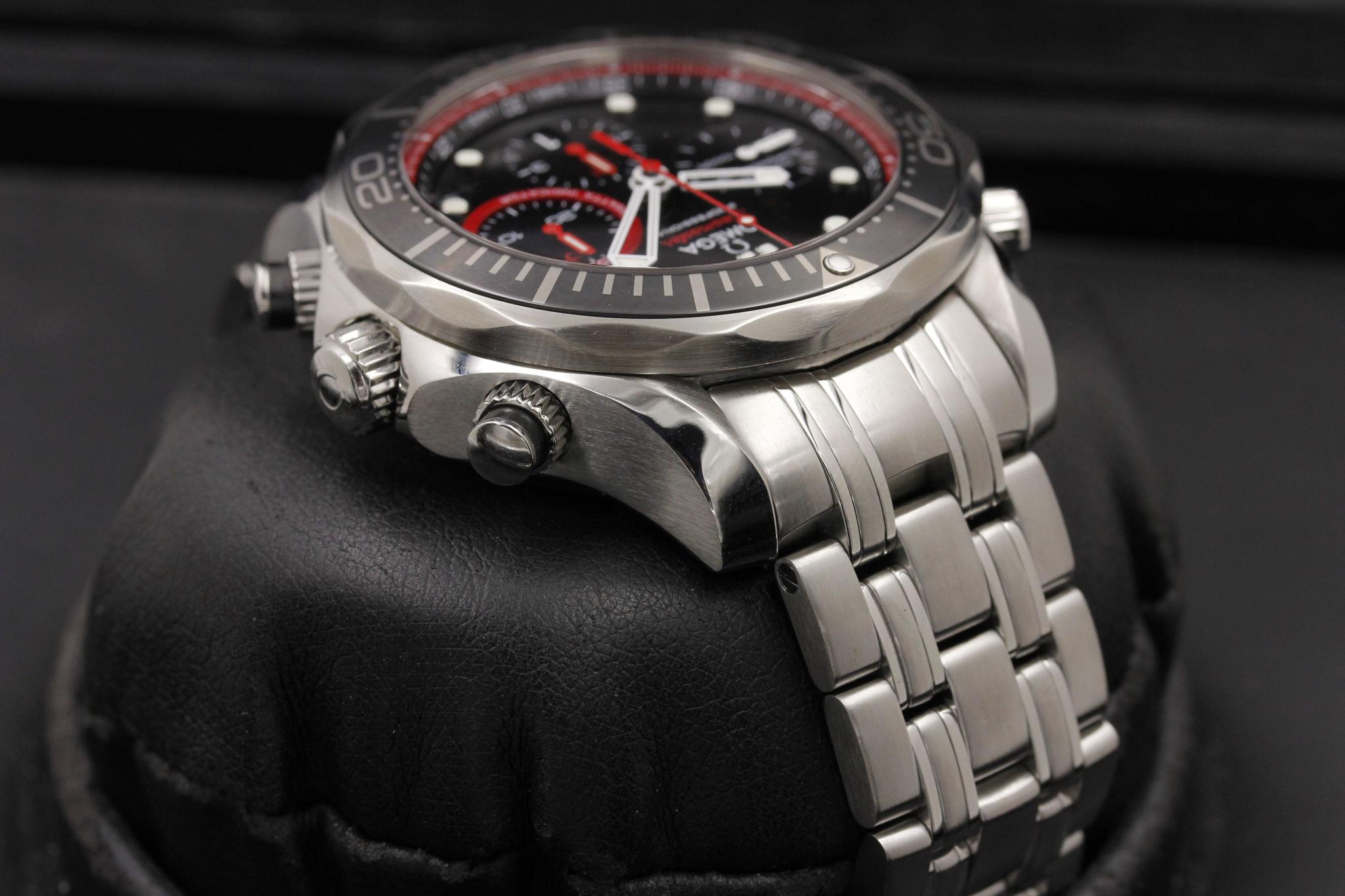 Watch Image 4