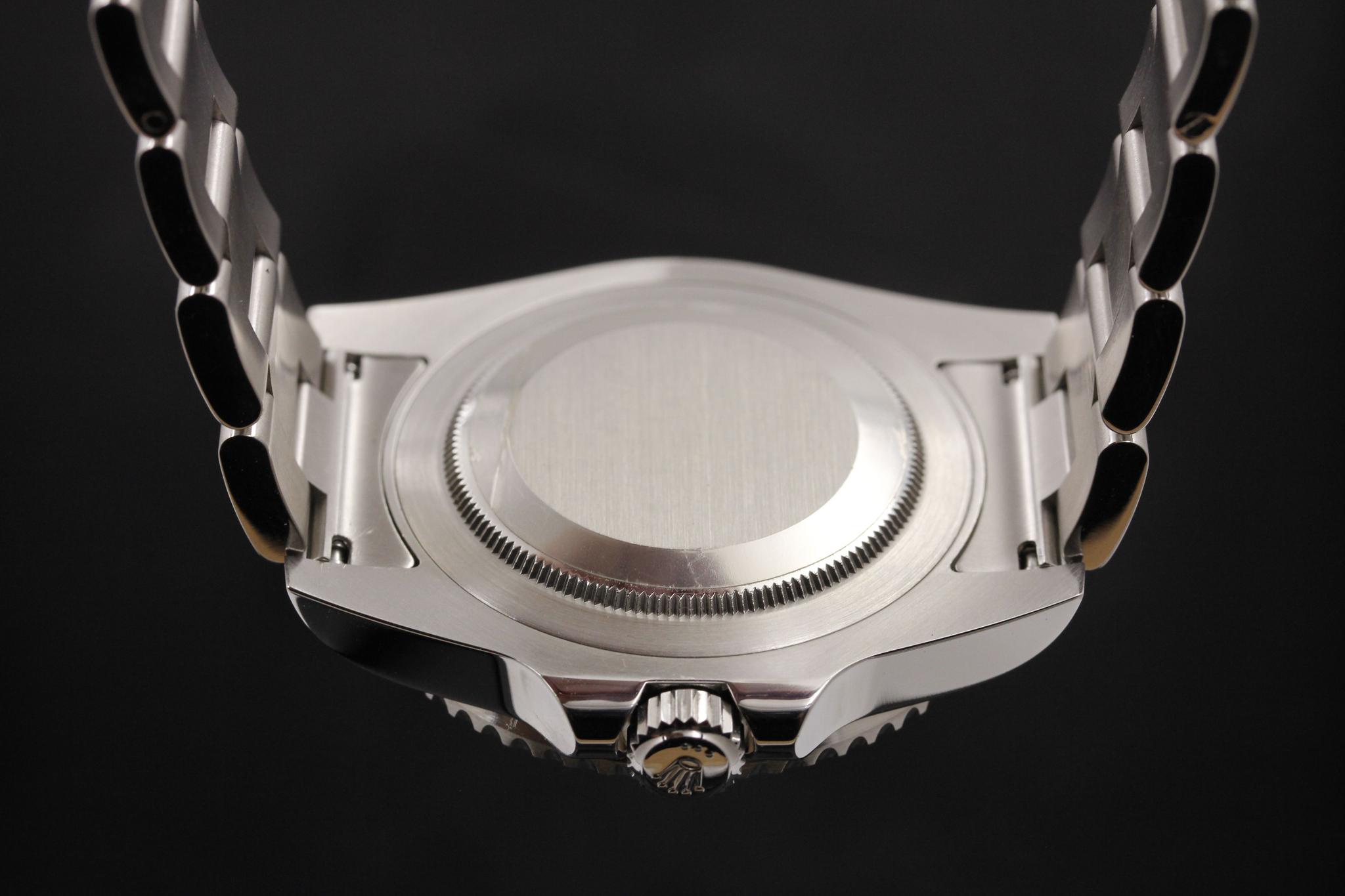 Watch Image 7