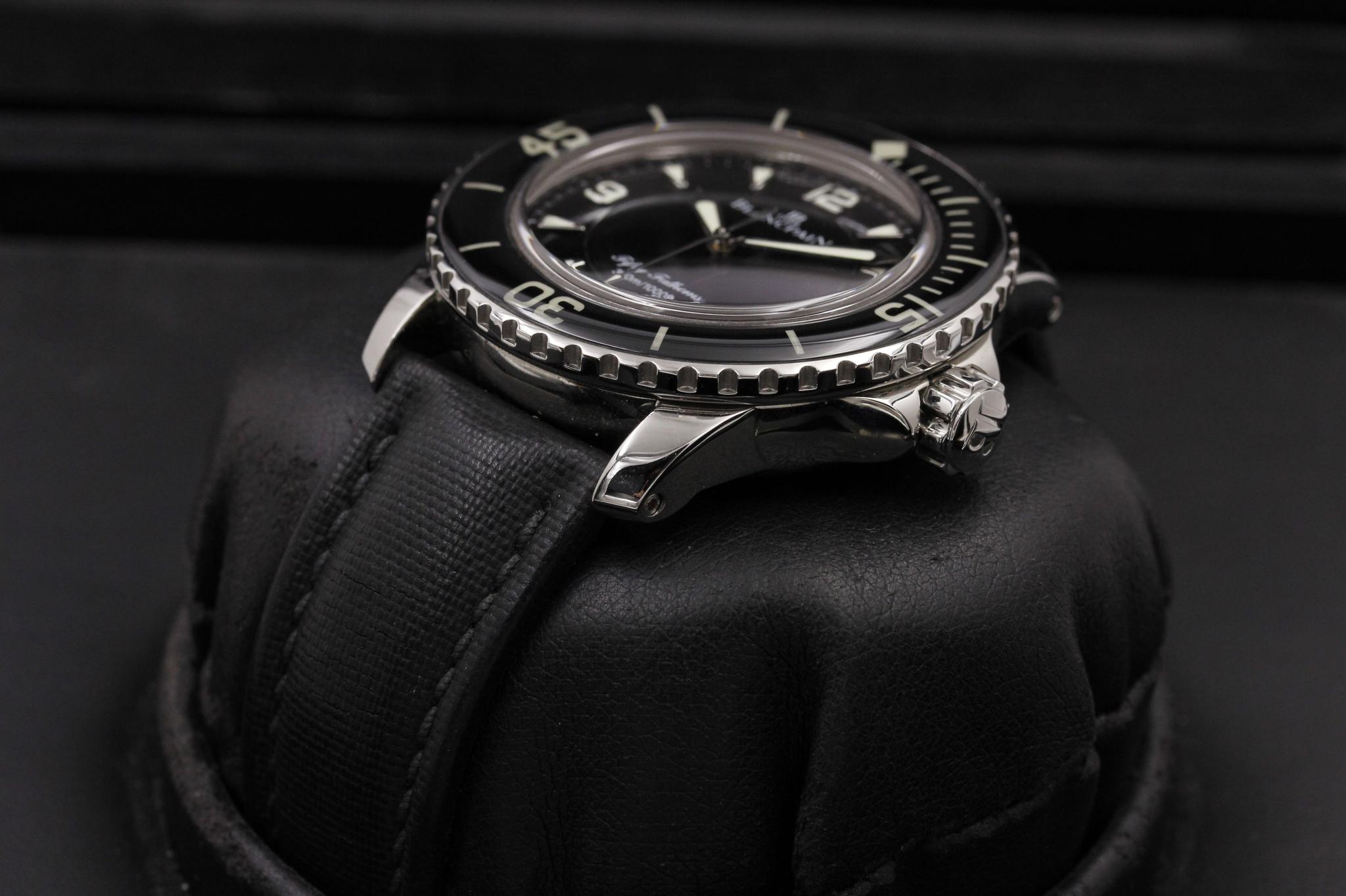 Watch Image 2