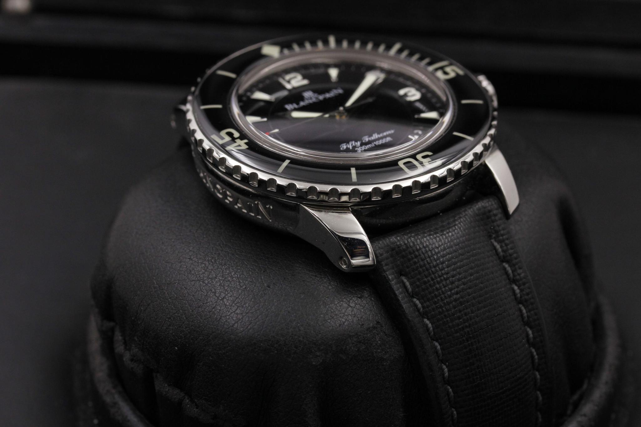 Watch Image 6