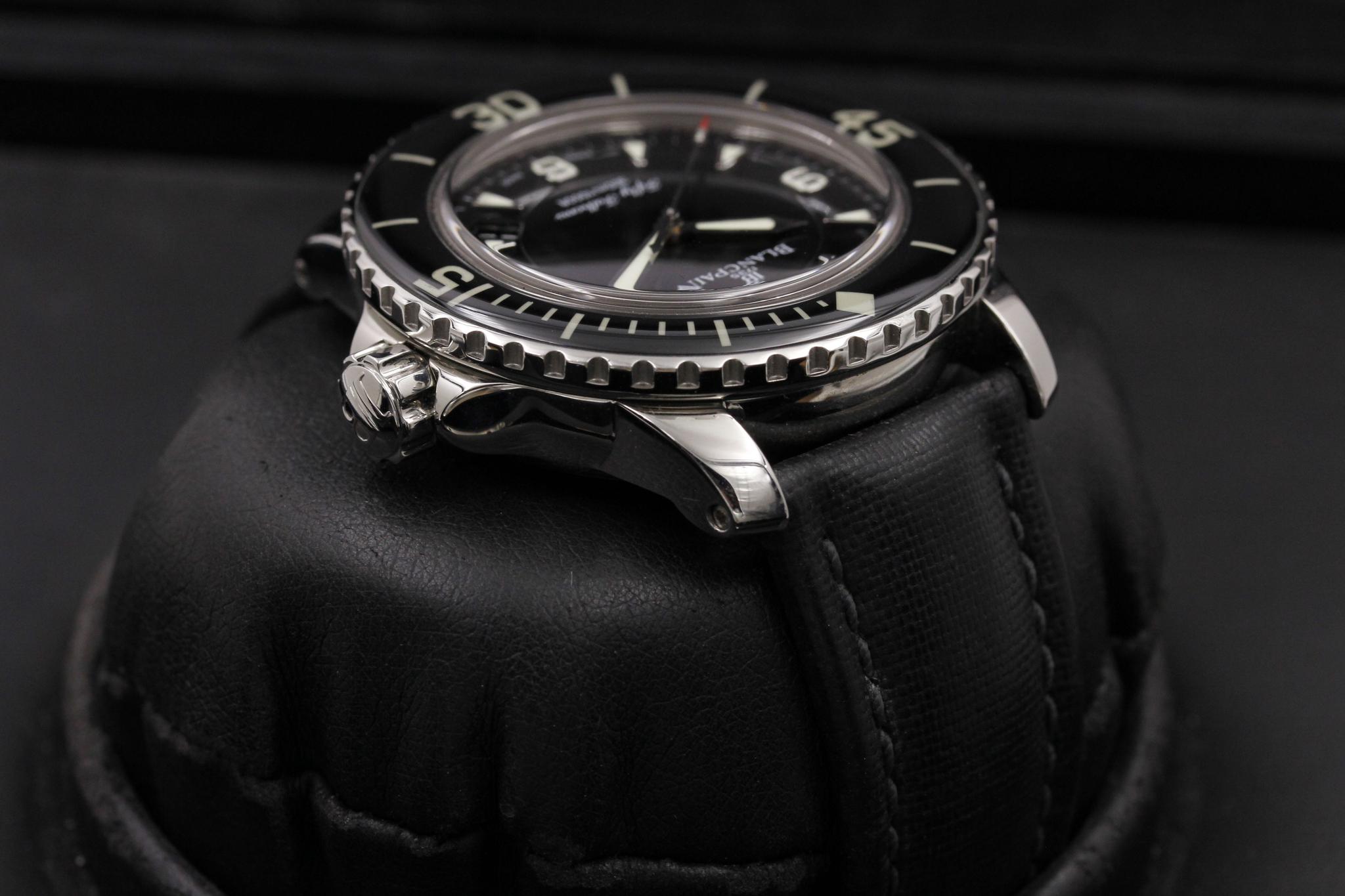 Watch Image 4