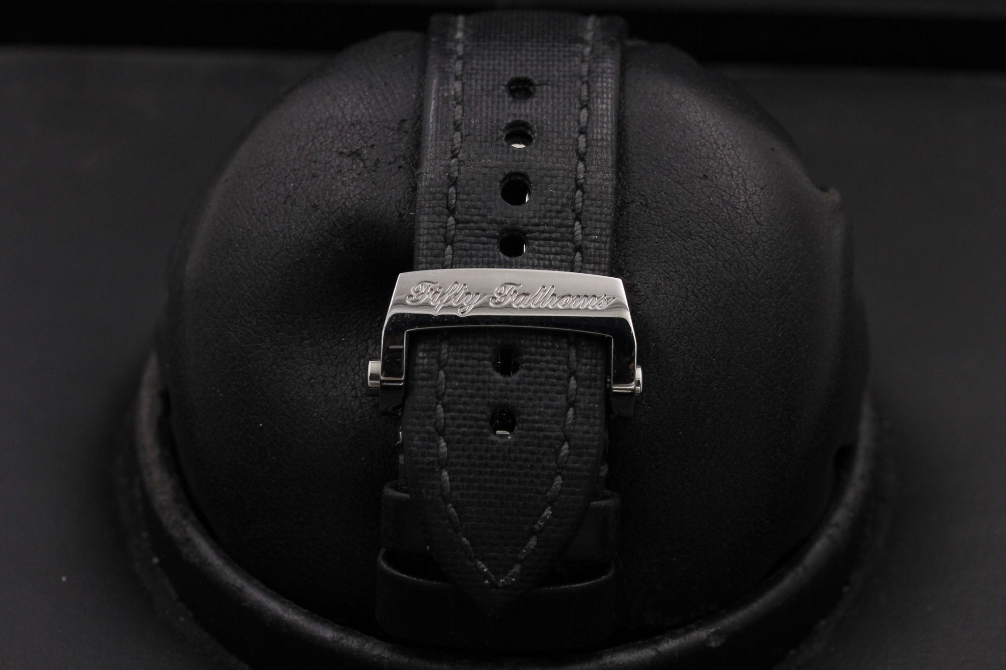 Watch Image 8