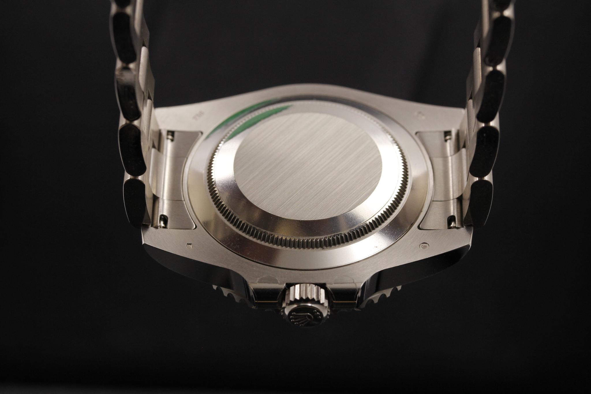 Watch Image 7