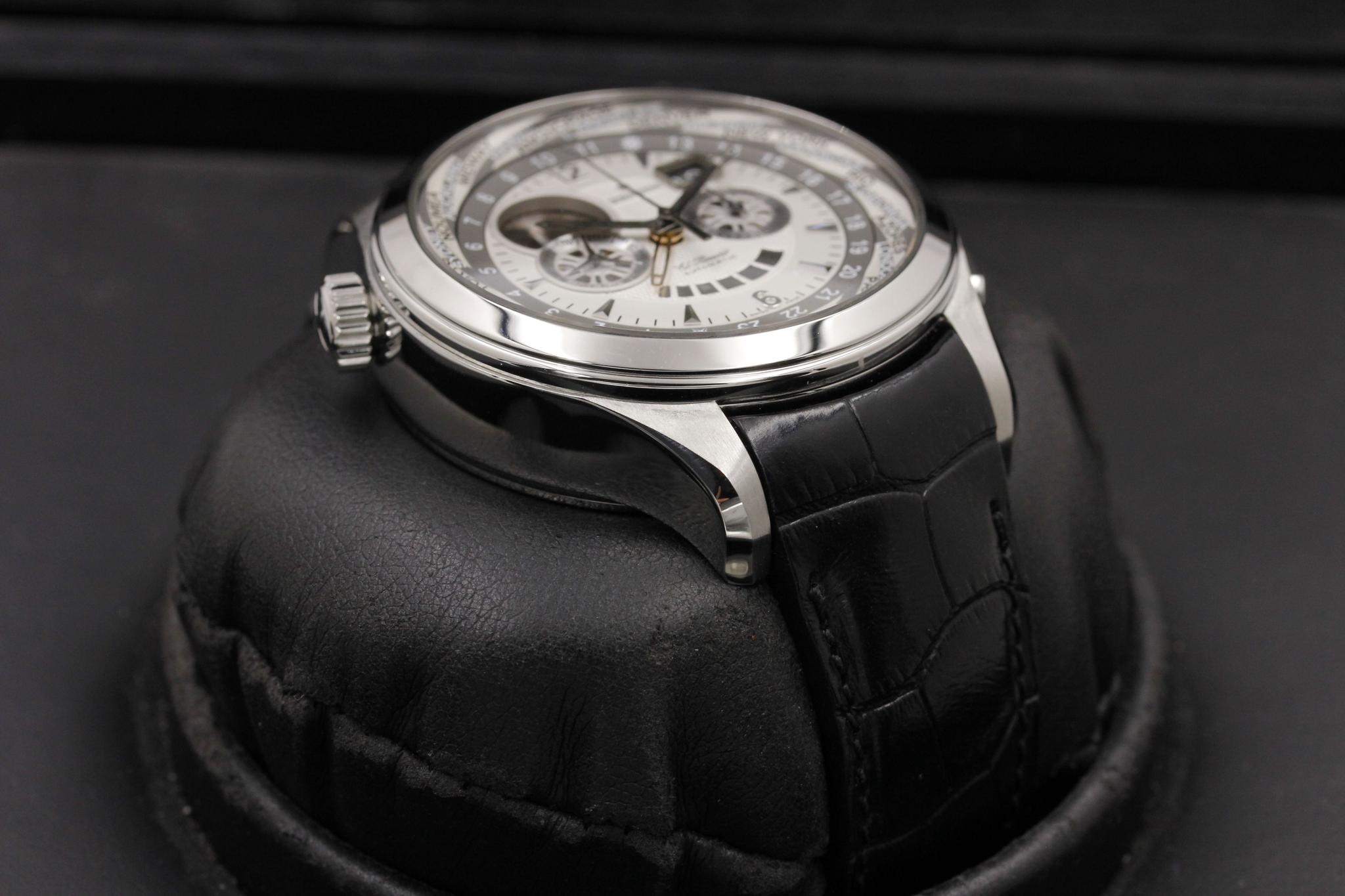 Watch Image 5