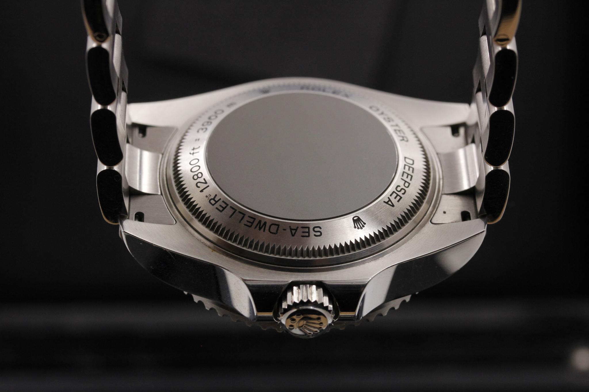 Watch Image 7