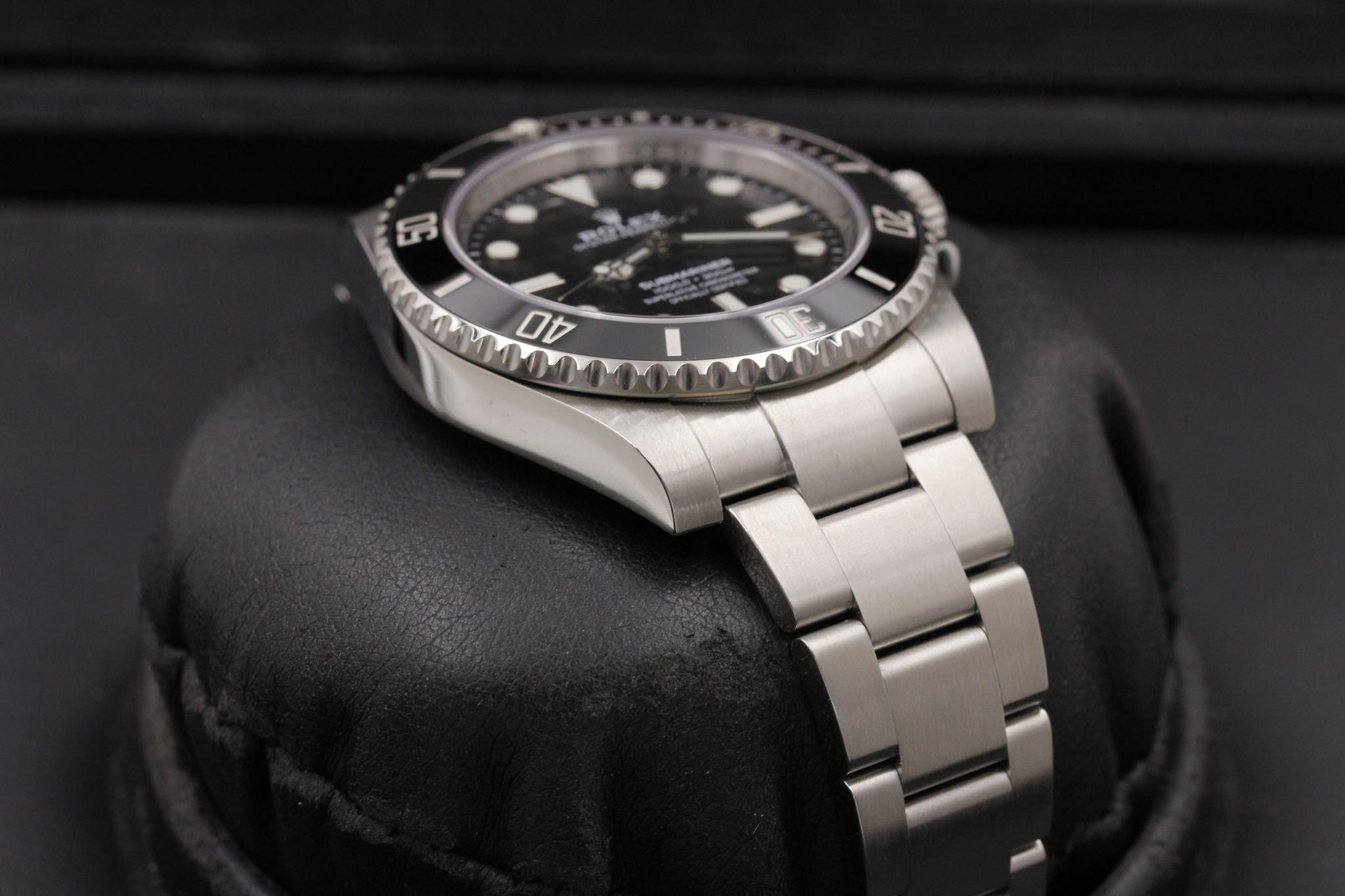 Watch Image 6