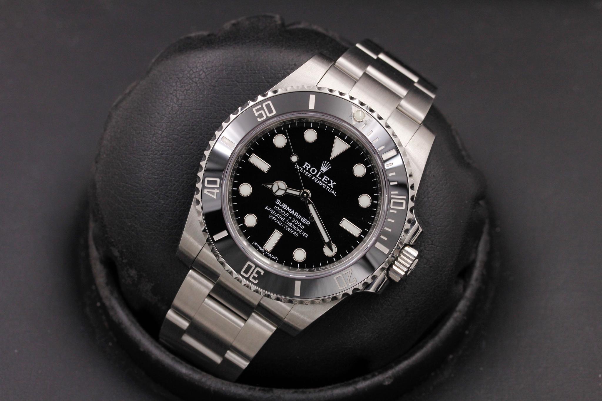 Watch Image 9