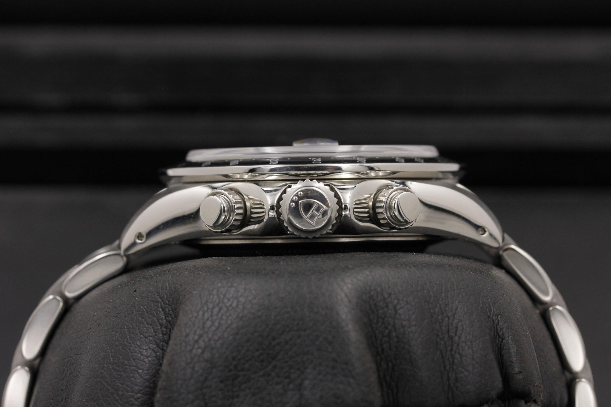 Watch Image 3