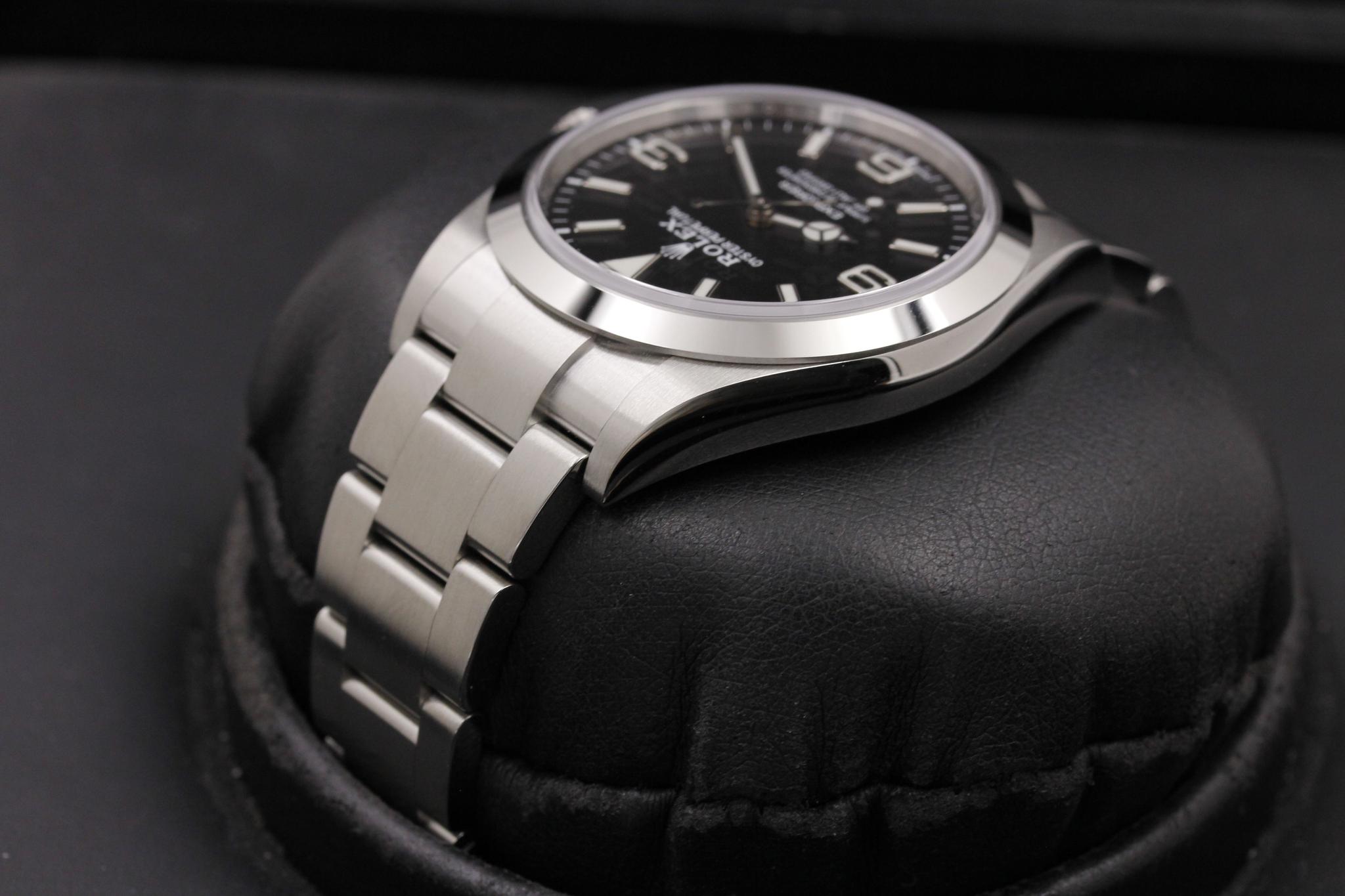 Watch Image 5