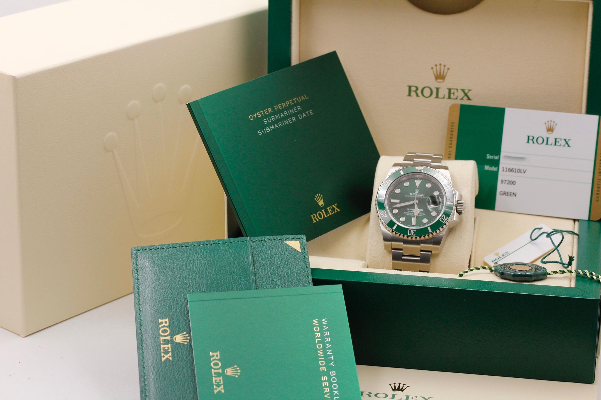 Watch Image 11