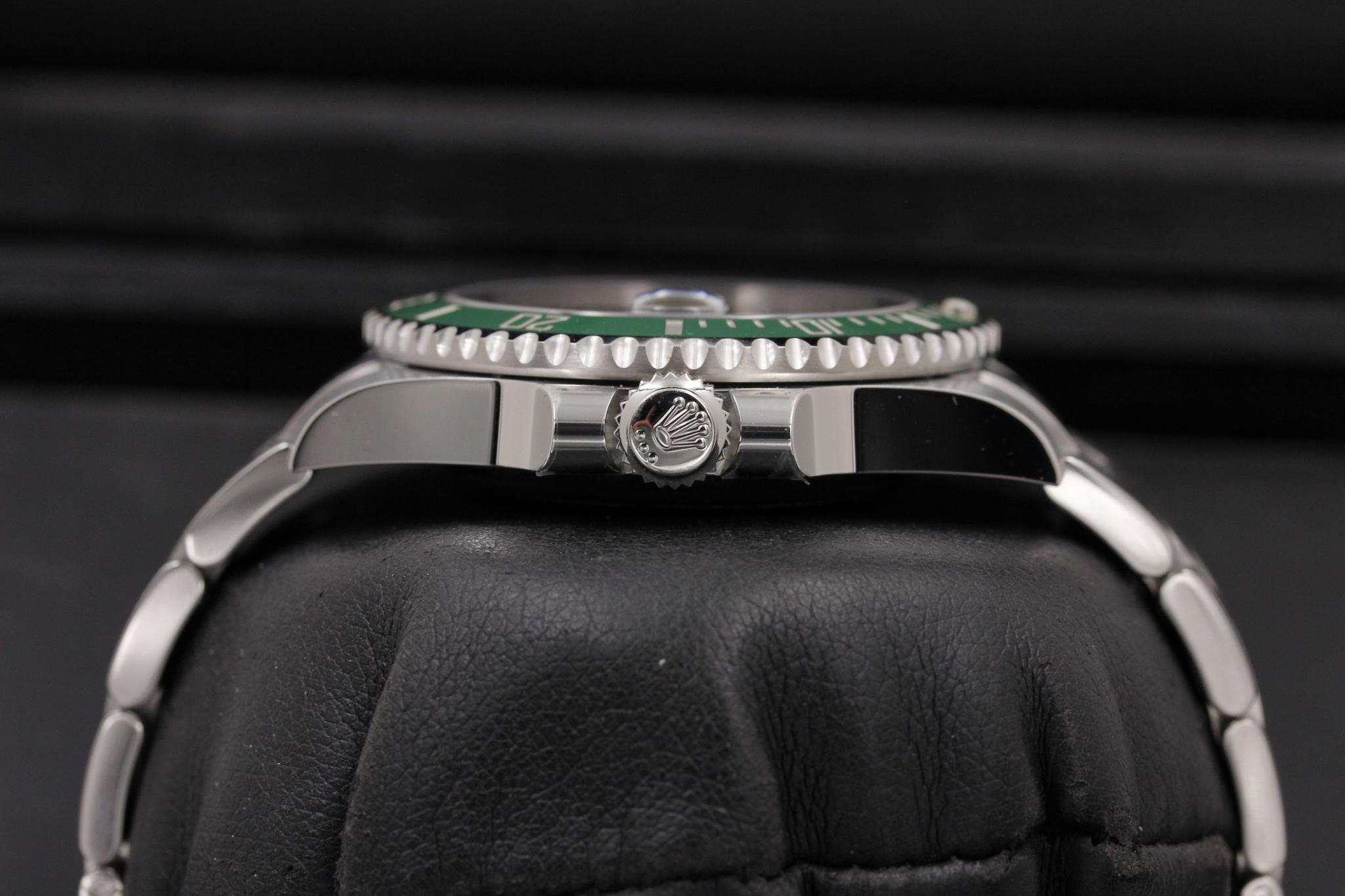 Watch Image 3