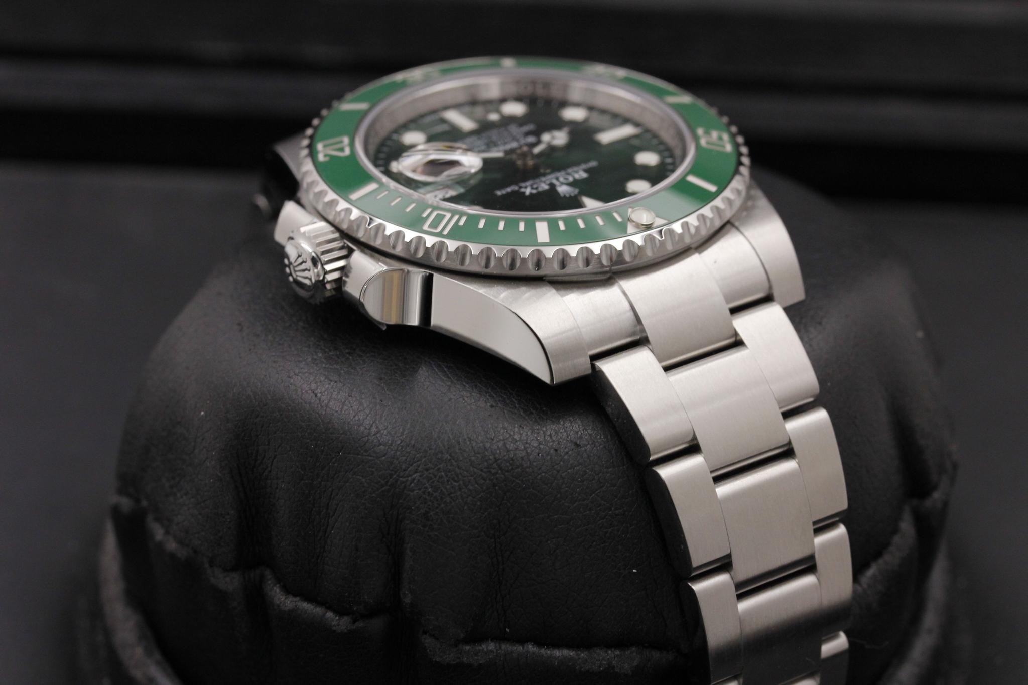 Watch Image 4