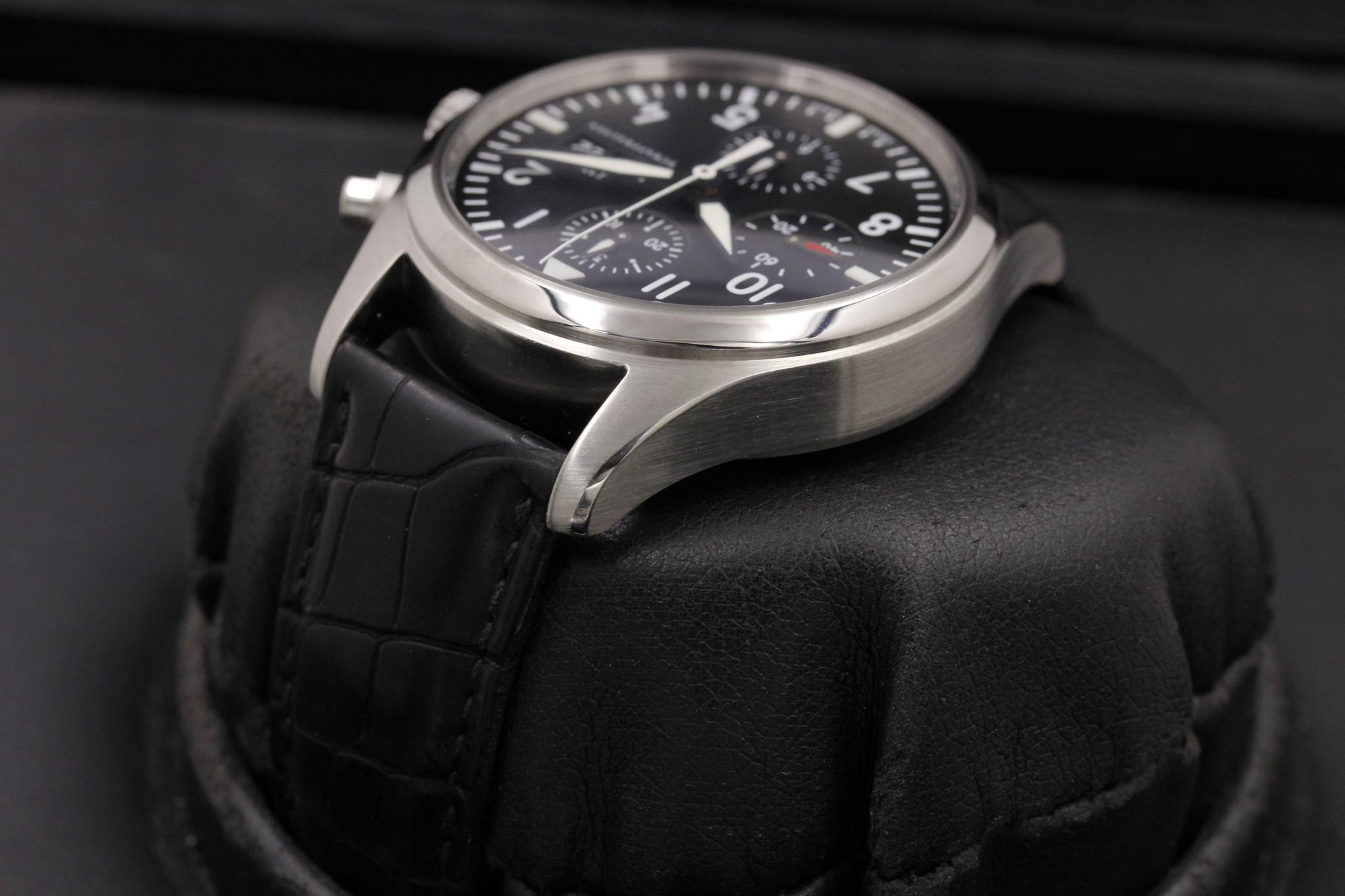 Watch Image 5