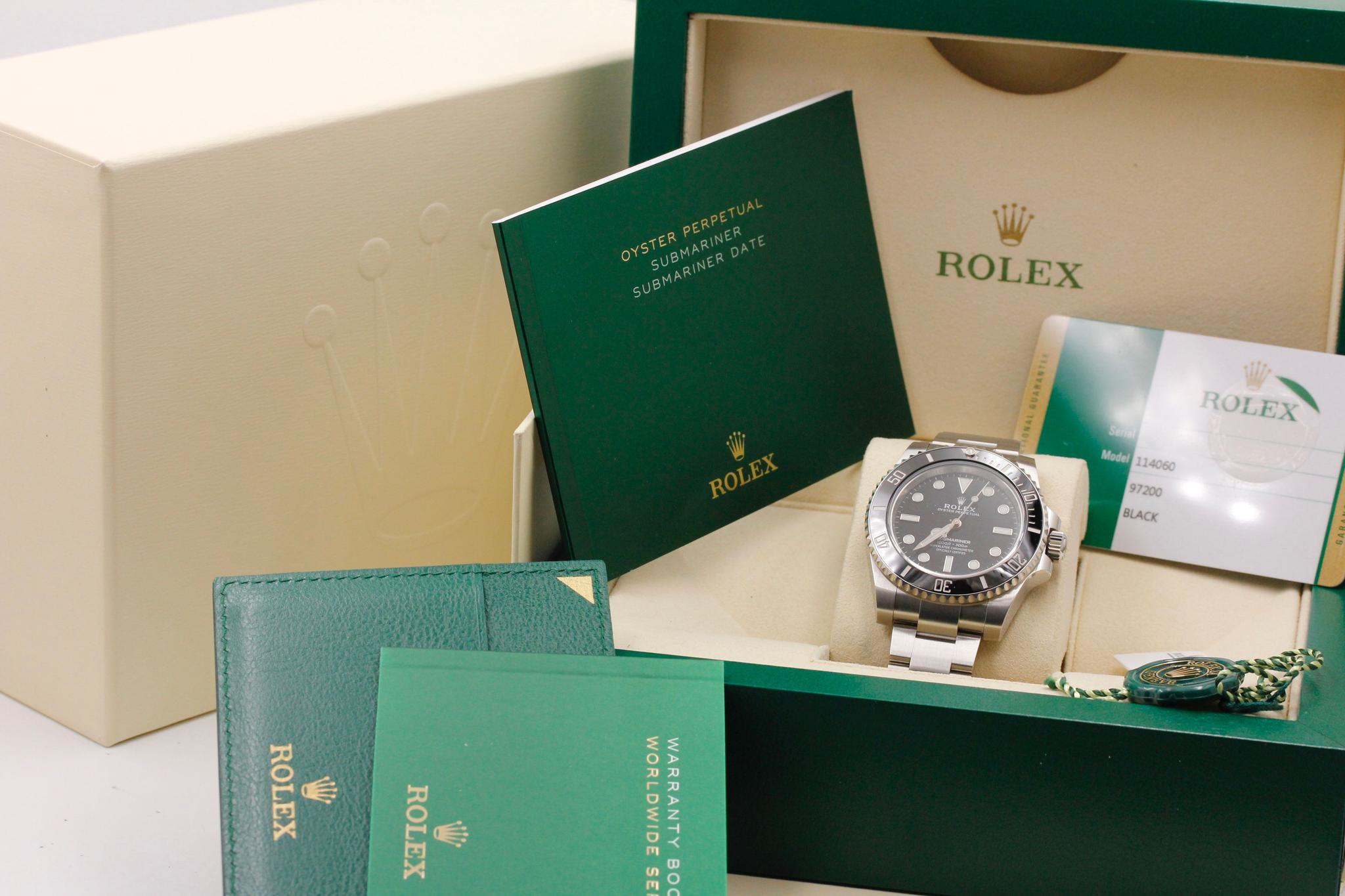 Watch Image 11
