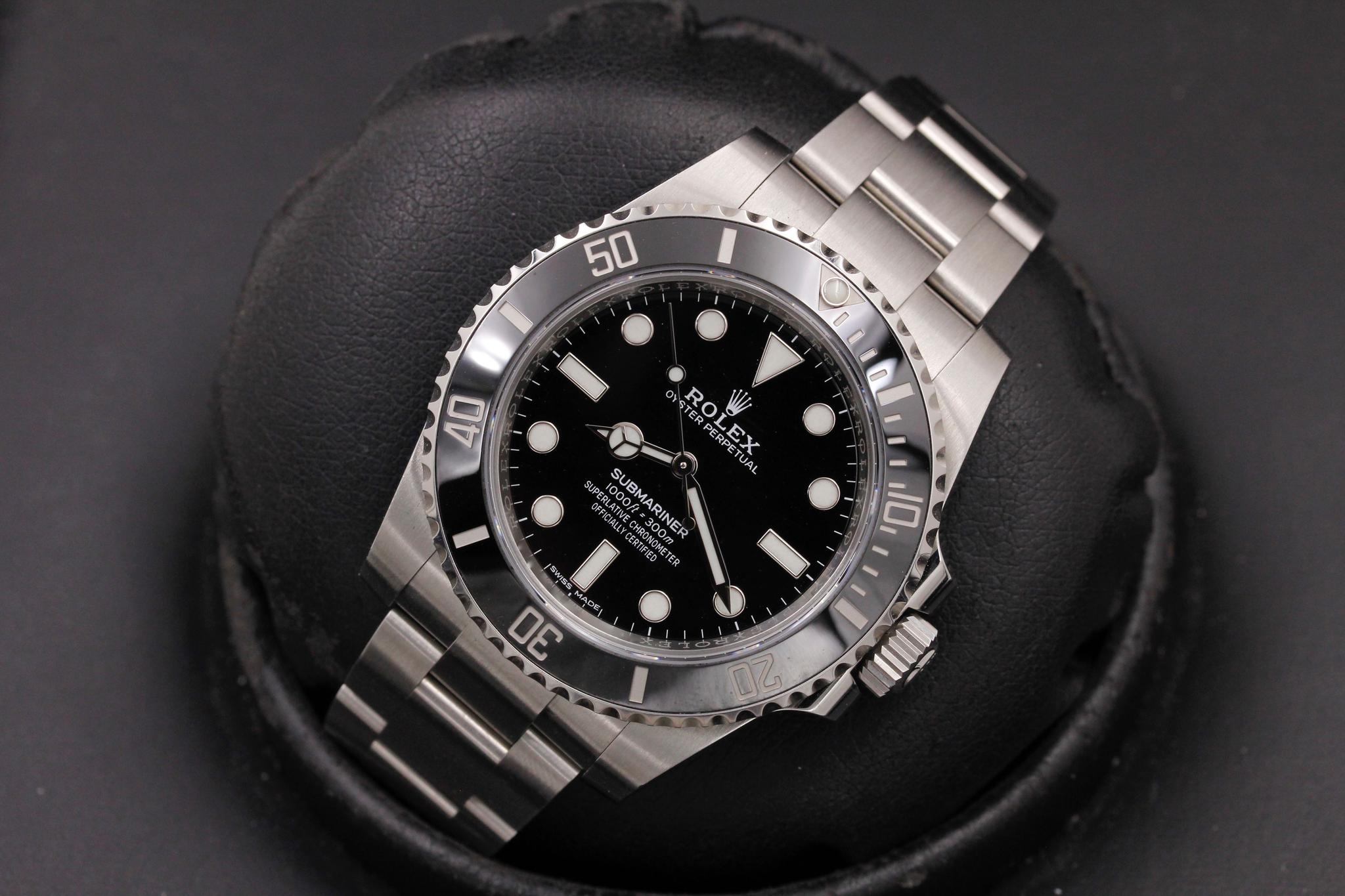 Watch Image 9