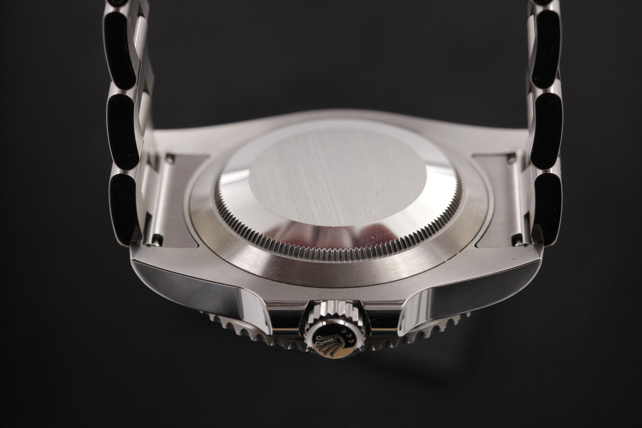 Watch Image 7