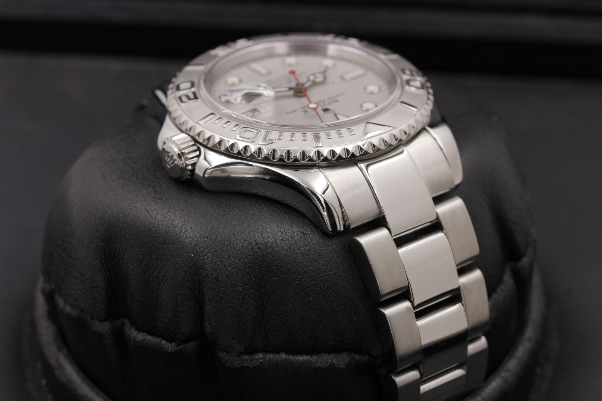 Watch Image 4