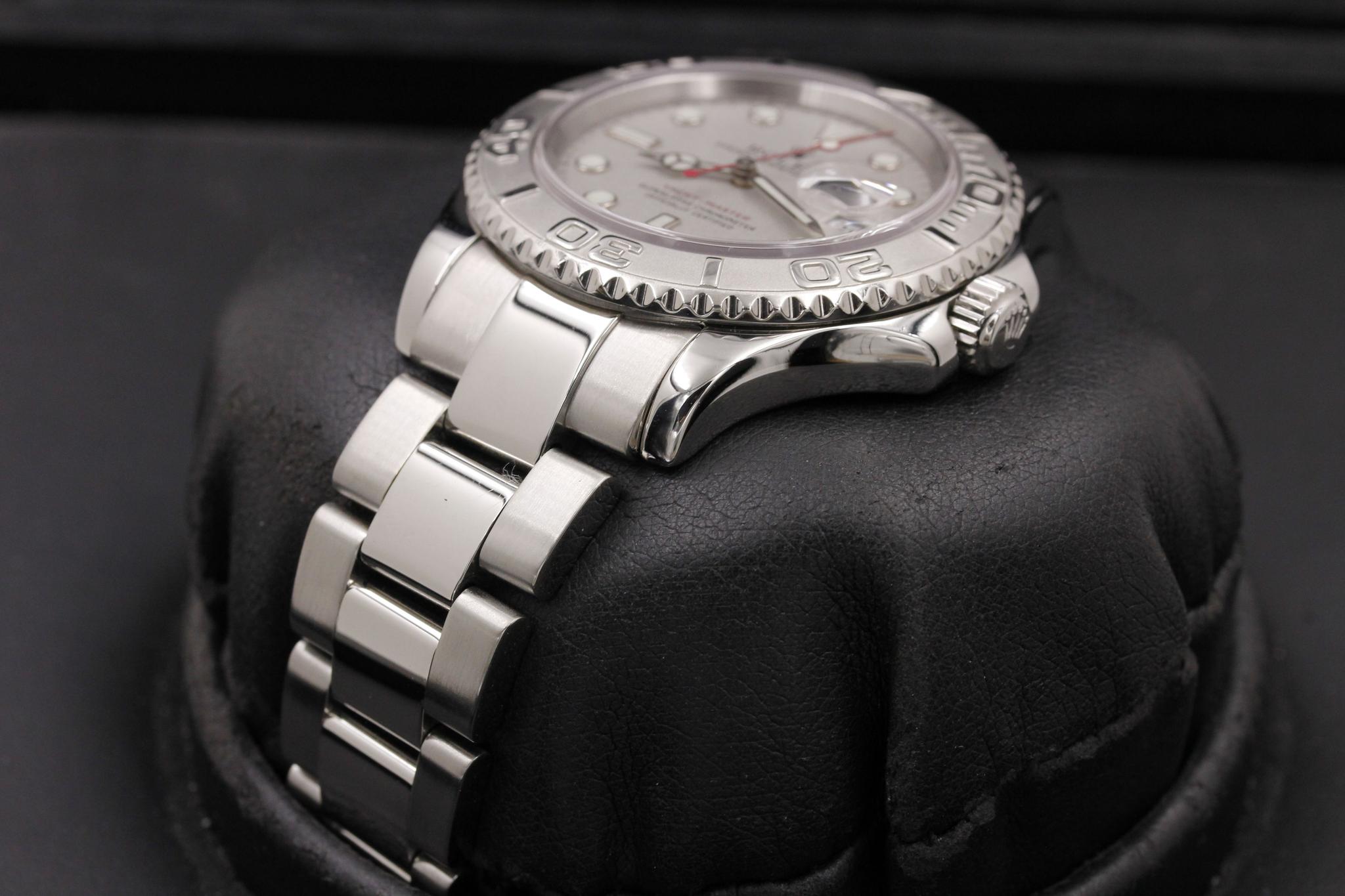 Watch Image 2