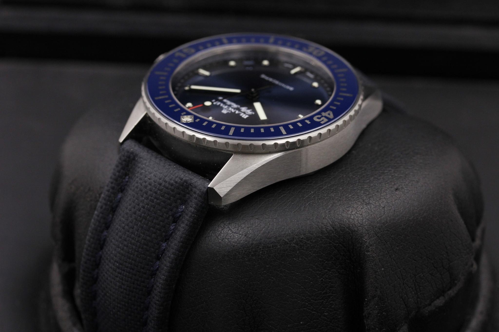 Watch Image 5