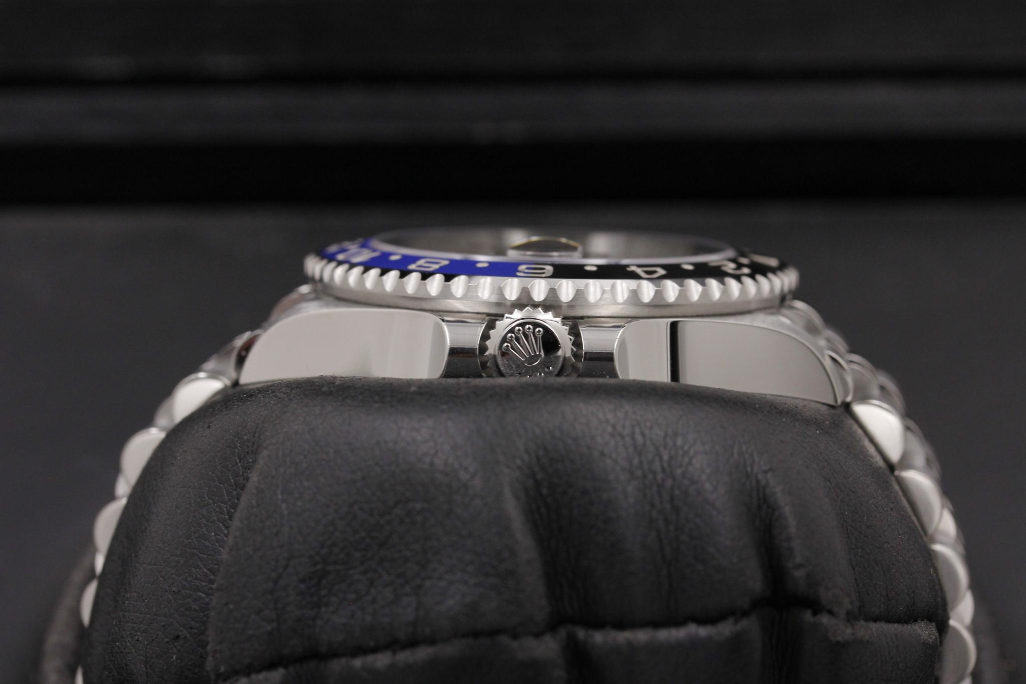 Watch Image 3