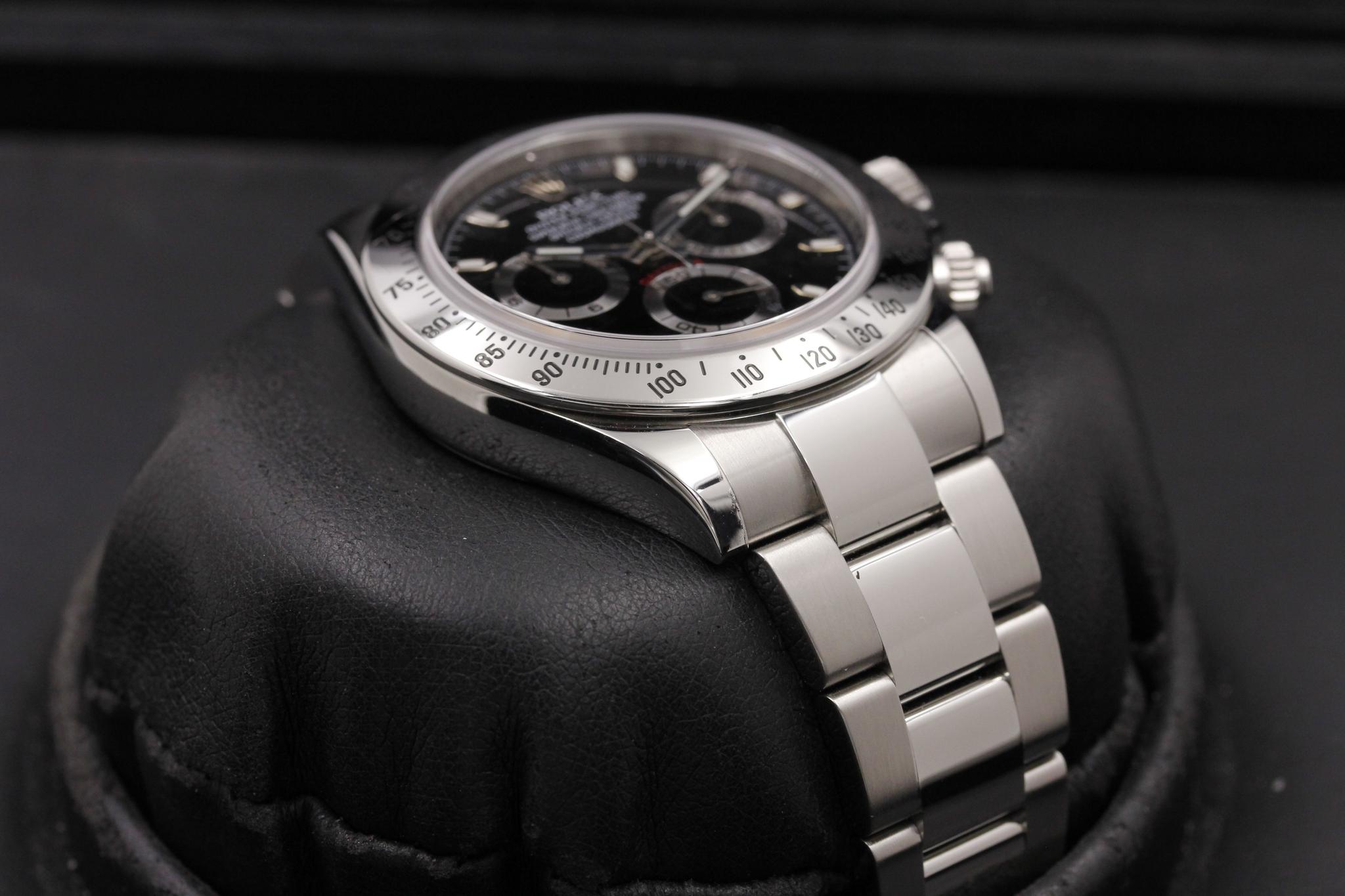Watch Image 6
