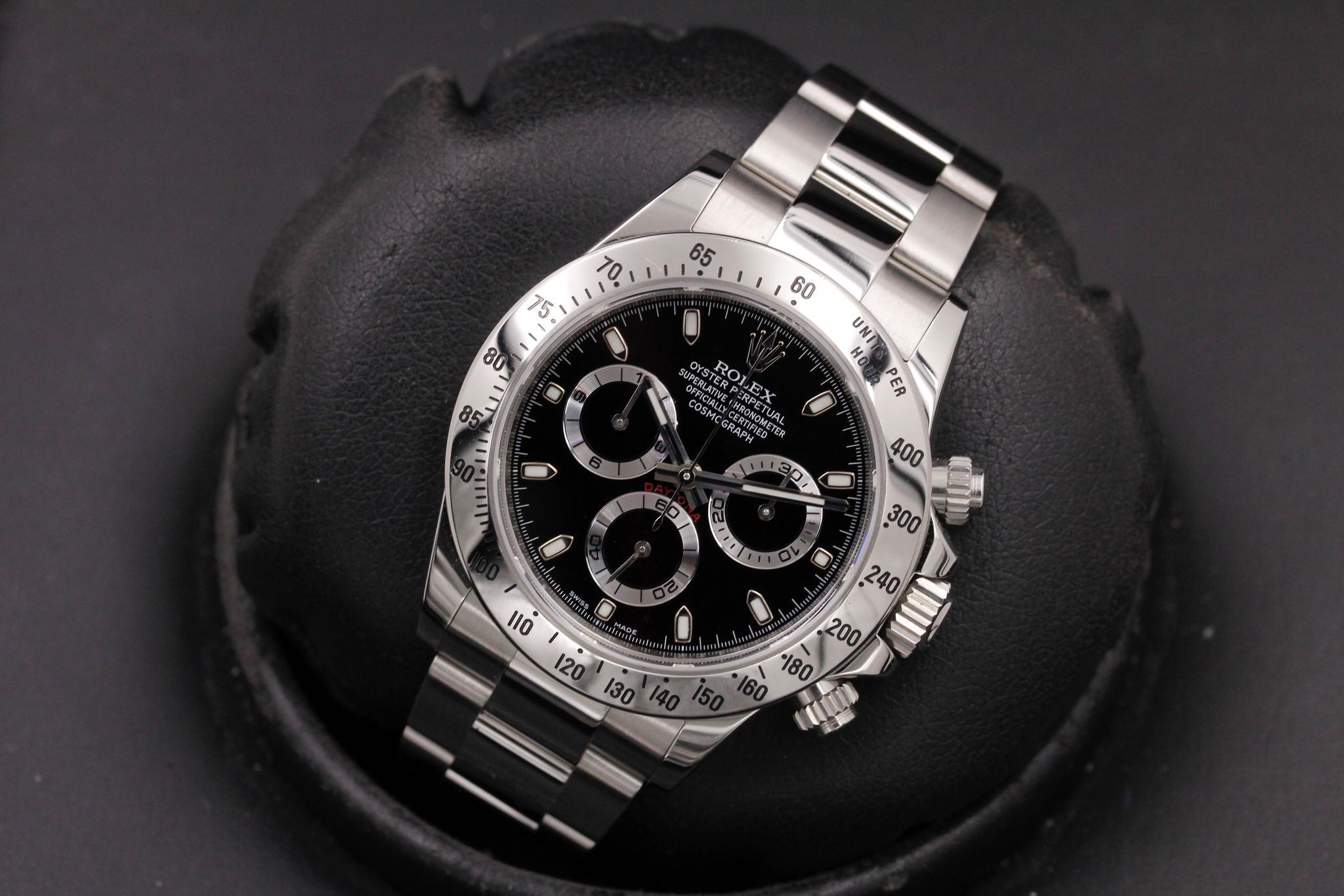 Watch Image 9