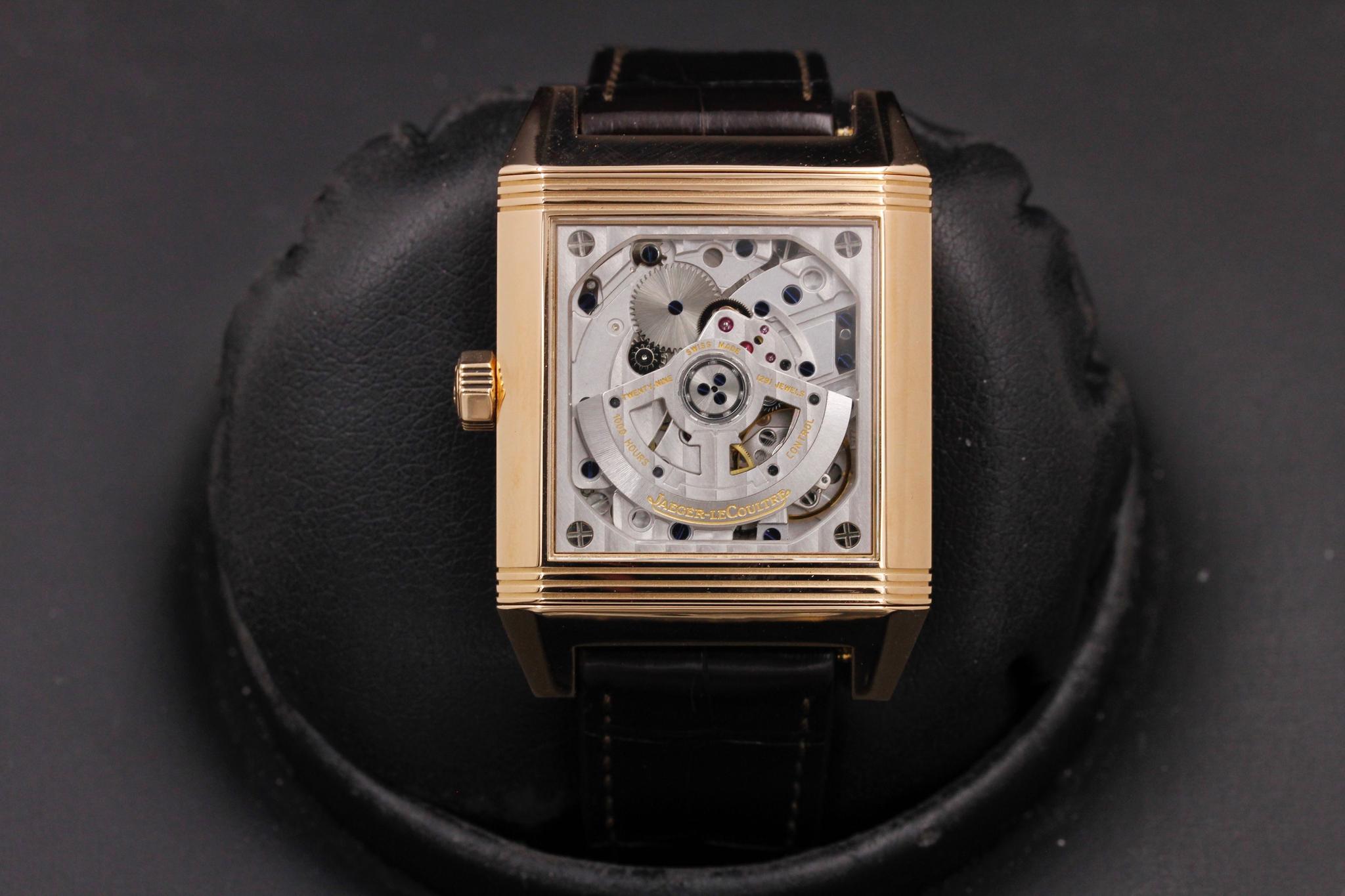 Watch Image 11
