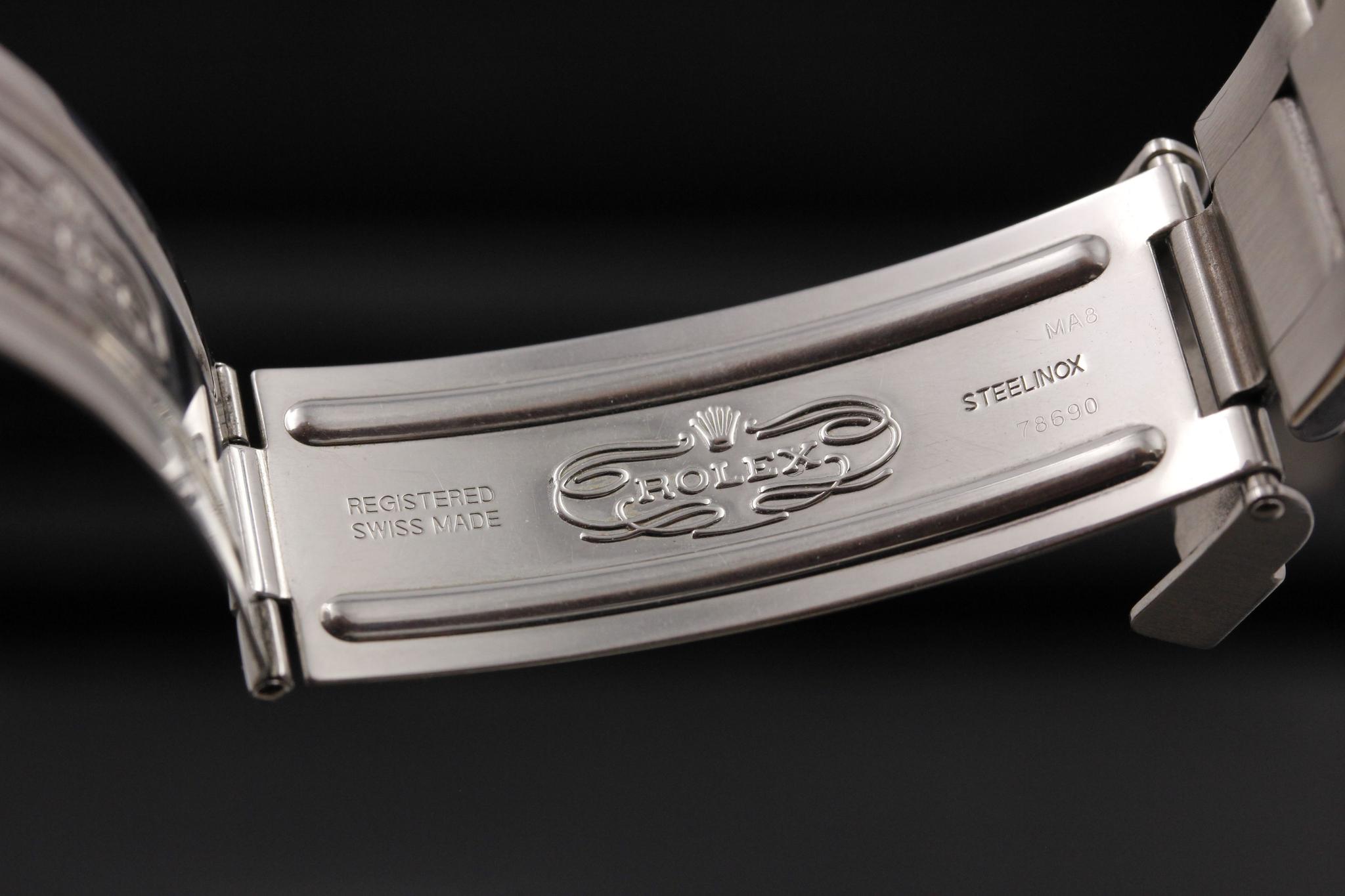 Watch Image 9