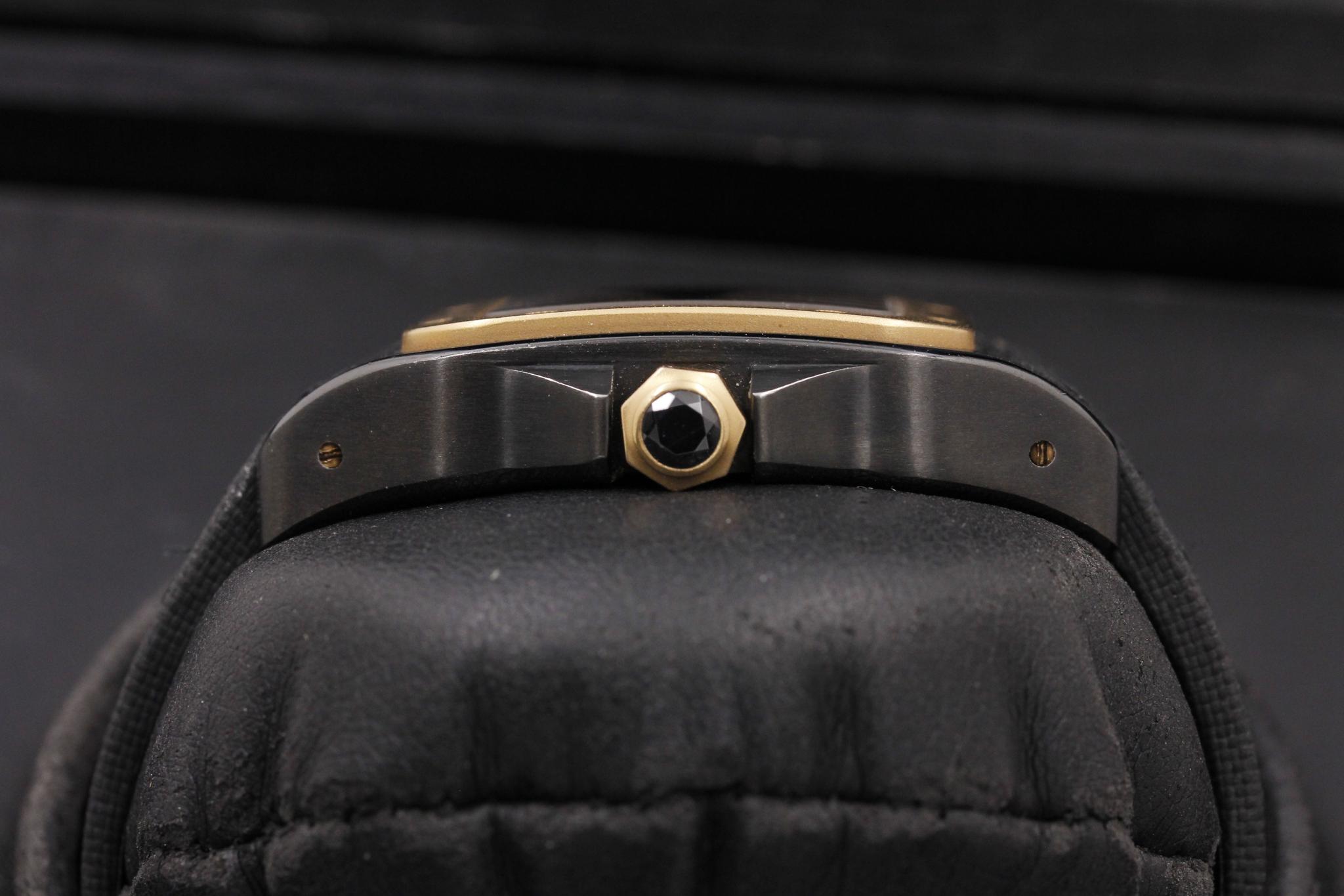 Watch Image 3