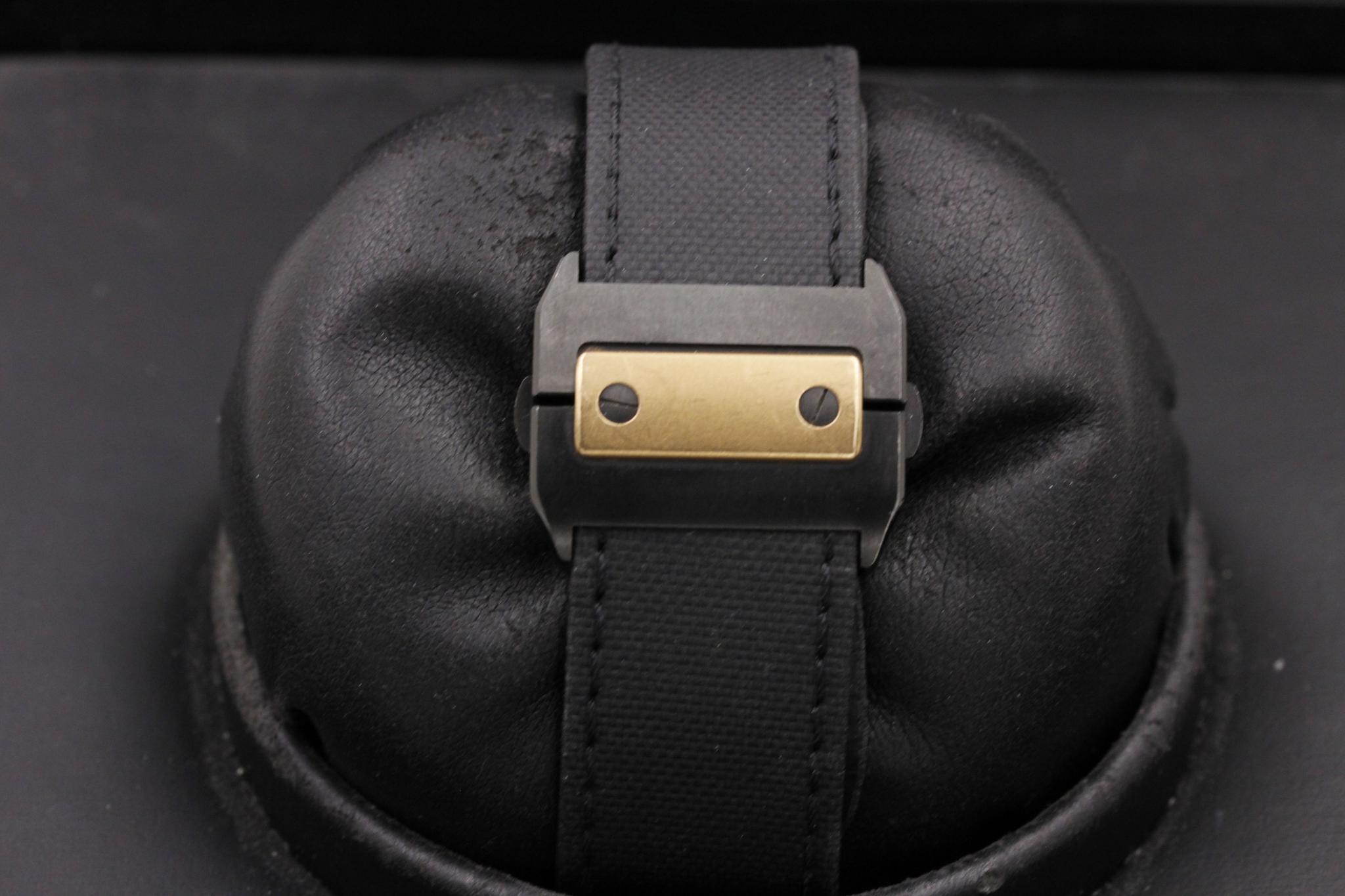 Watch Image 8