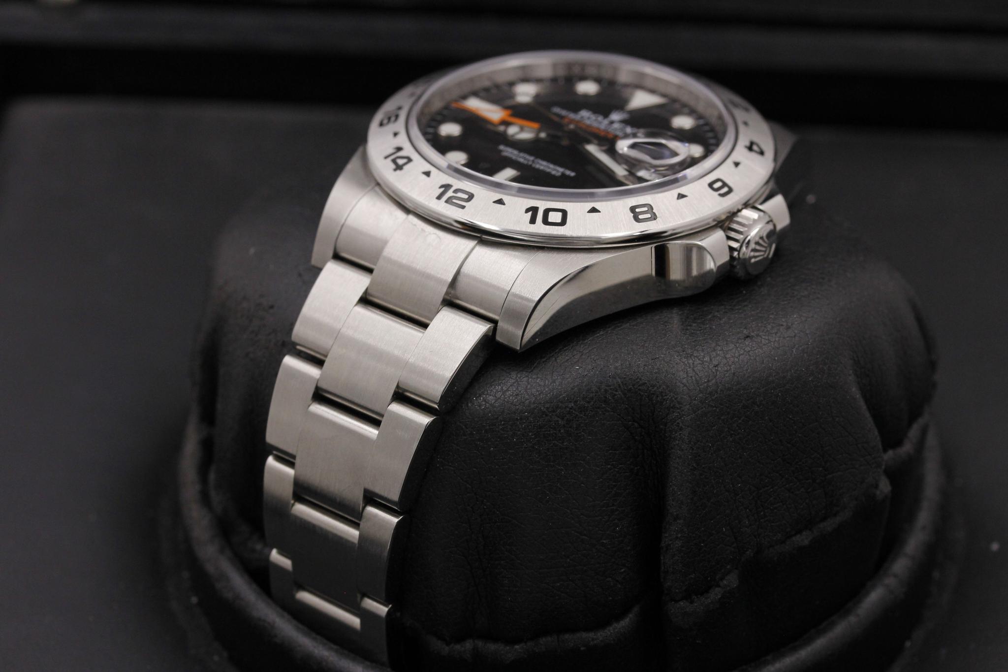 Watch Image 2