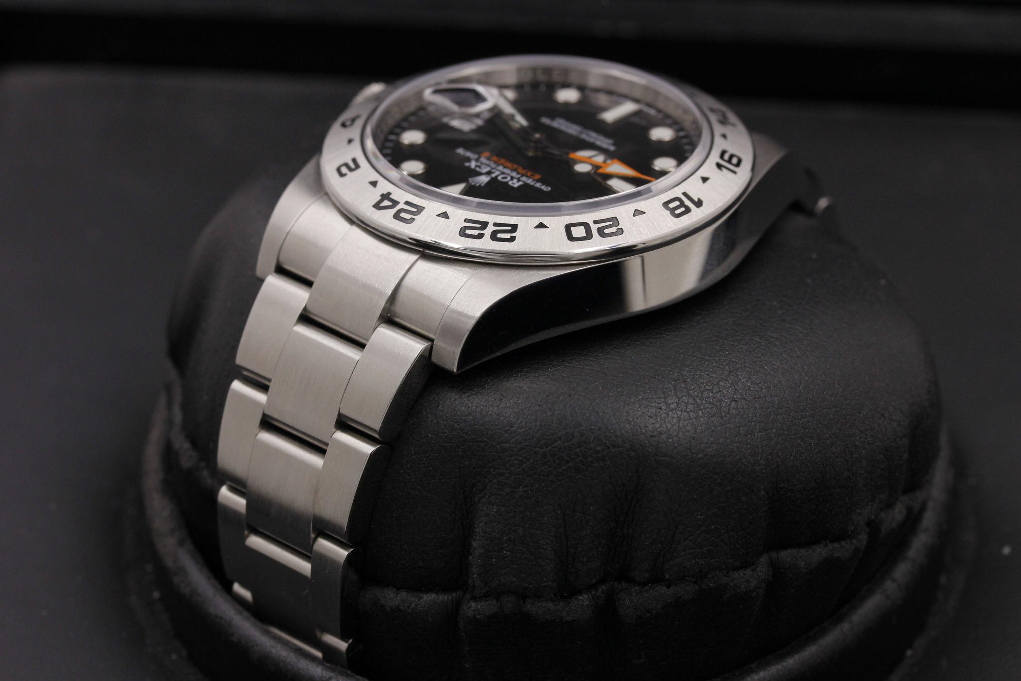 Watch Image 5