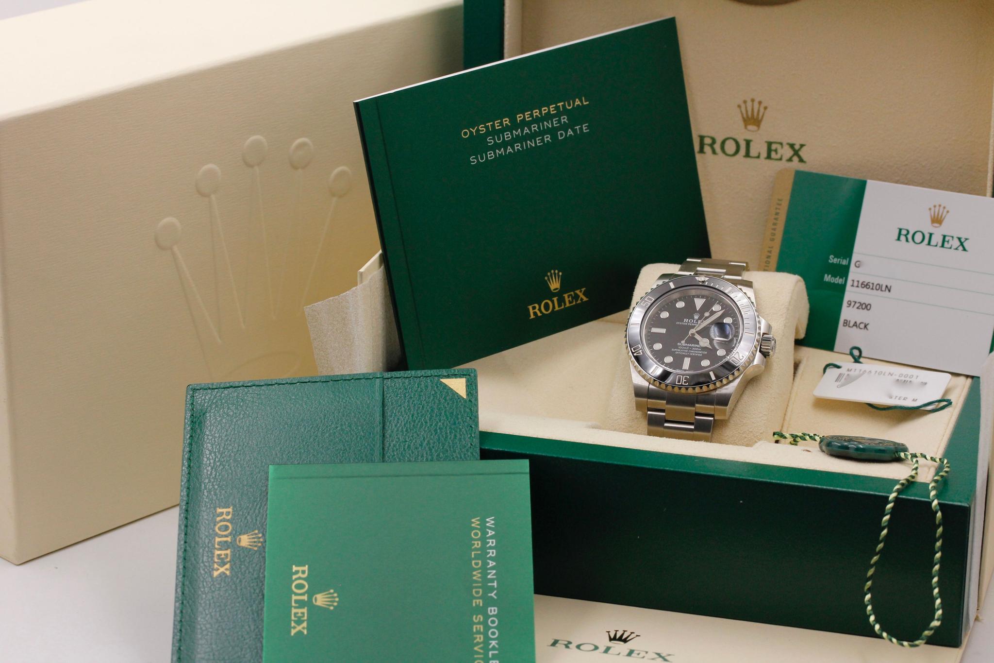 Watch Image 11