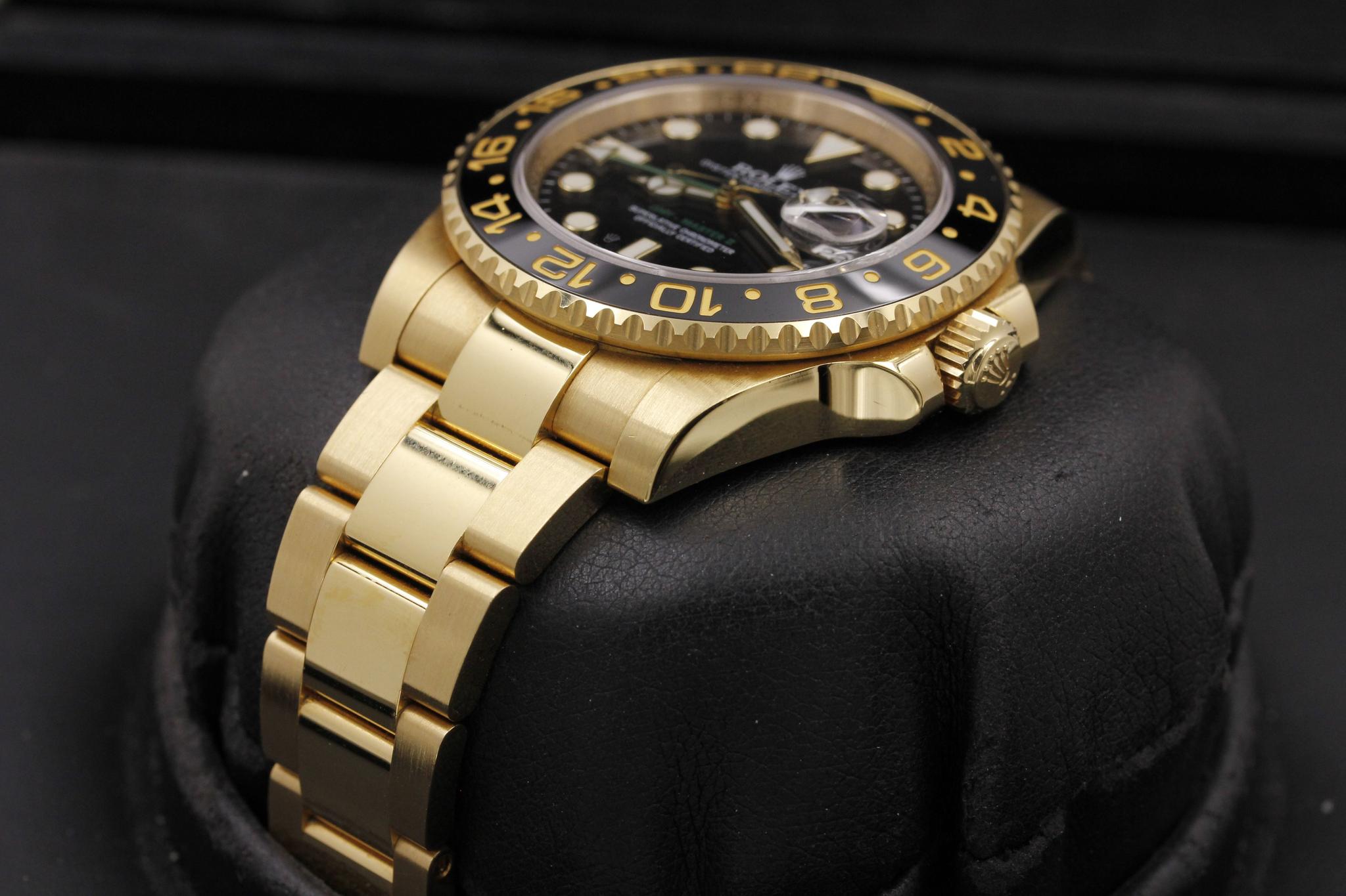 Watch Image 2